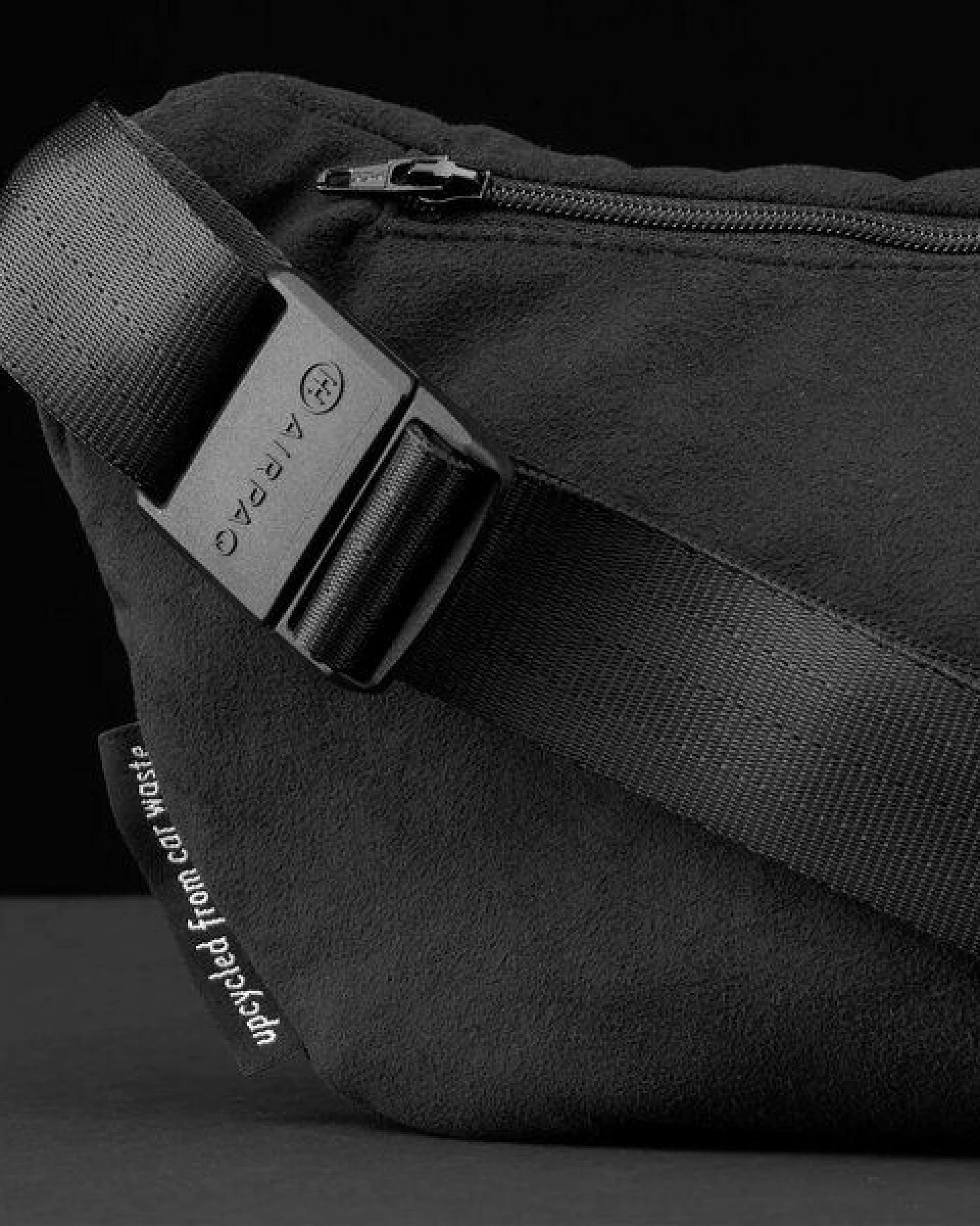 Airpaq Bauchtasche aus hochwertigem Lederimitat – Ansicht 3