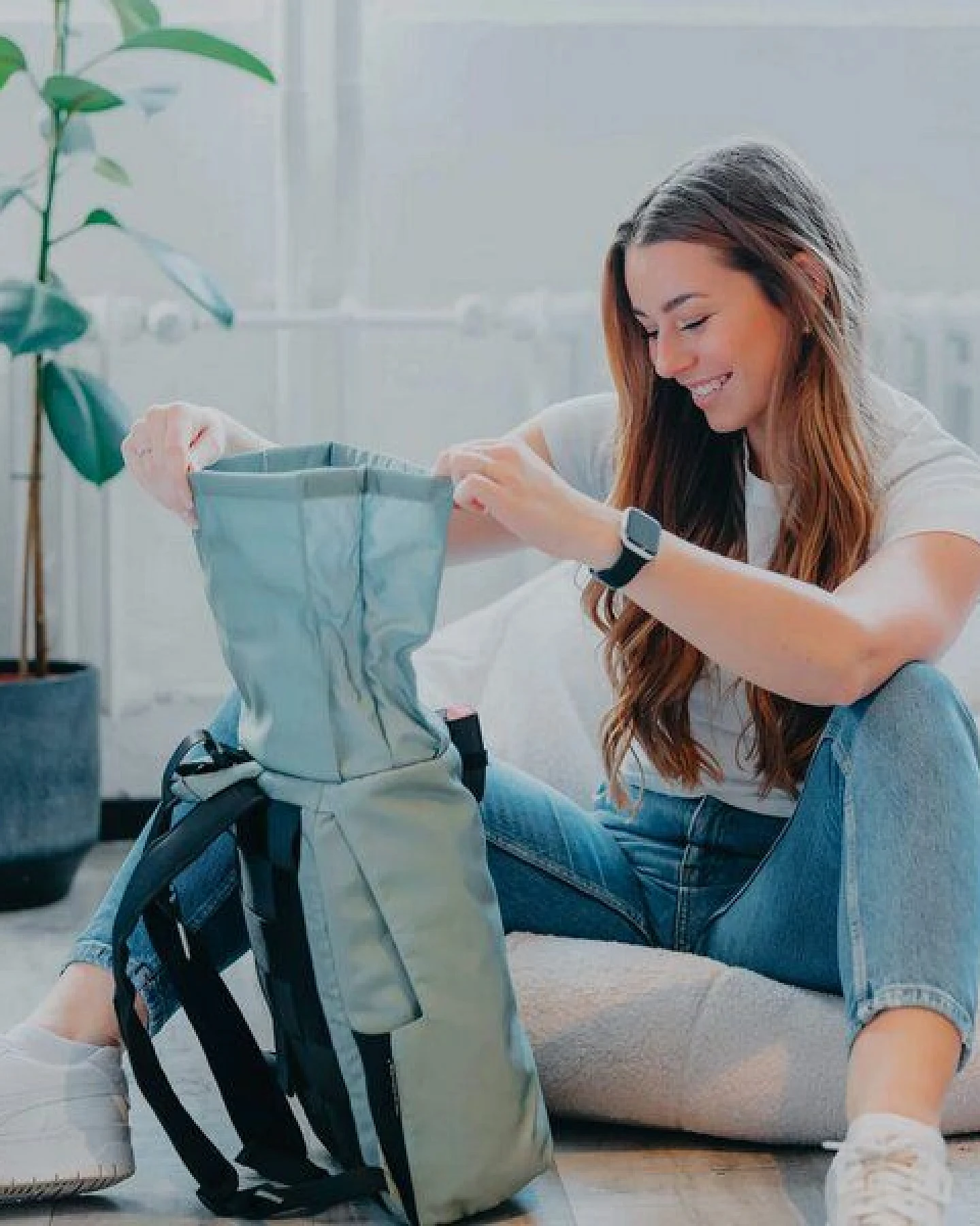 Airpaq Rucksack aus unkaputtbarem Automaterial – Ansicht 4