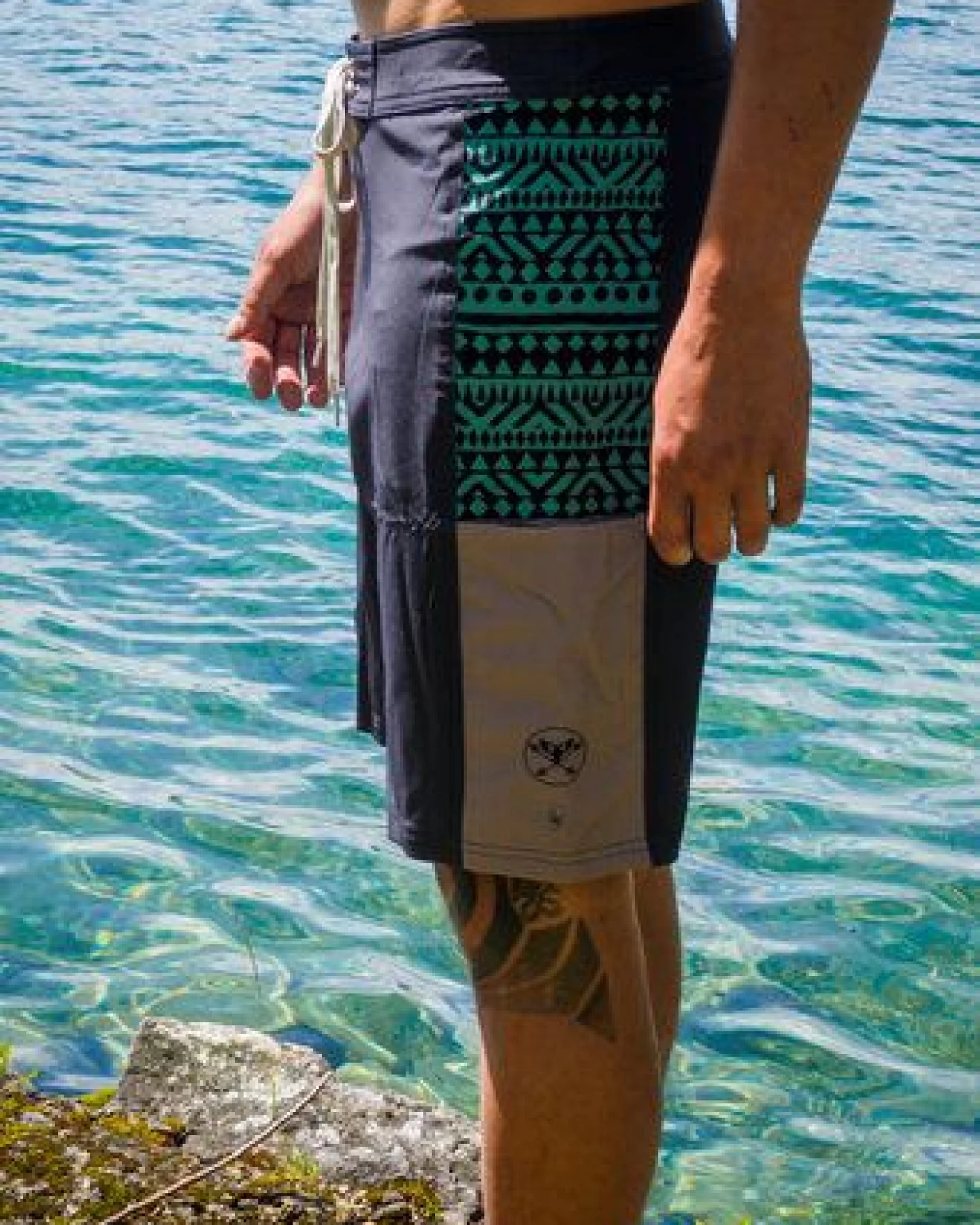 Zeachild Ethno Shaka Boardshort - recycelte Fischnetze – Ansicht 4