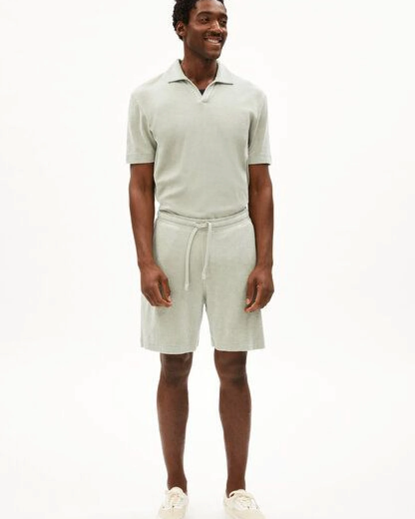 ARMEDANGELS ORAAN TERRY Herren Shorts aus Bio-Baumwolle – Ansicht 4