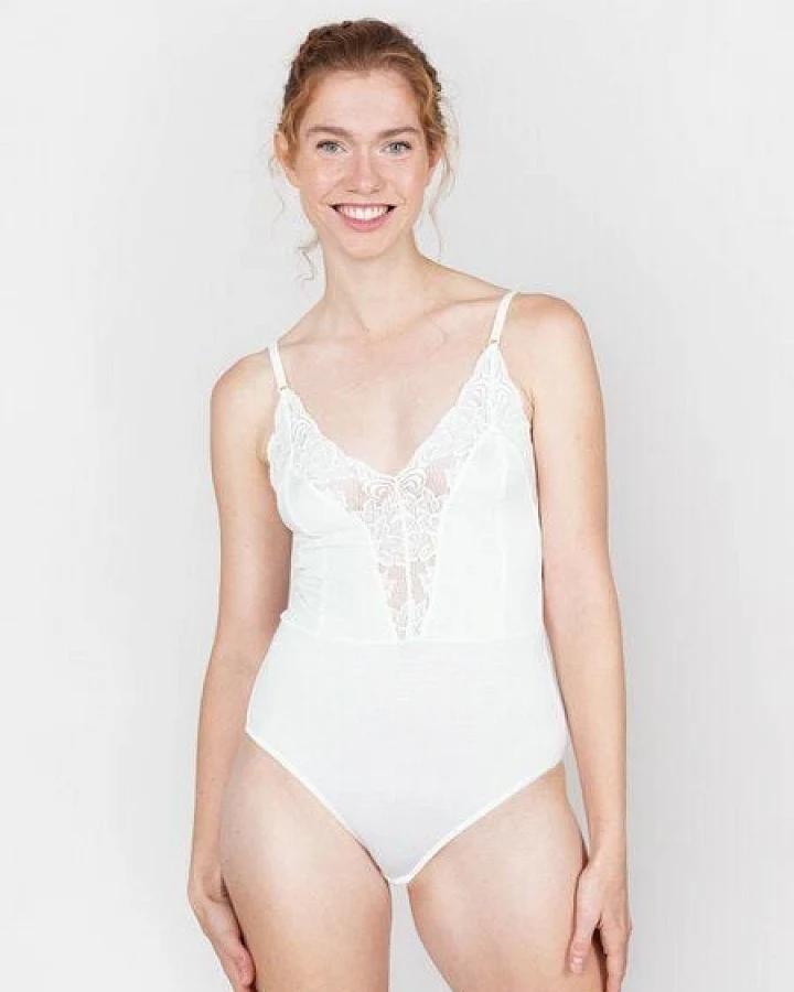 erlich textil Hannah Body mit Spitze aus weichem Modal, made in Europe