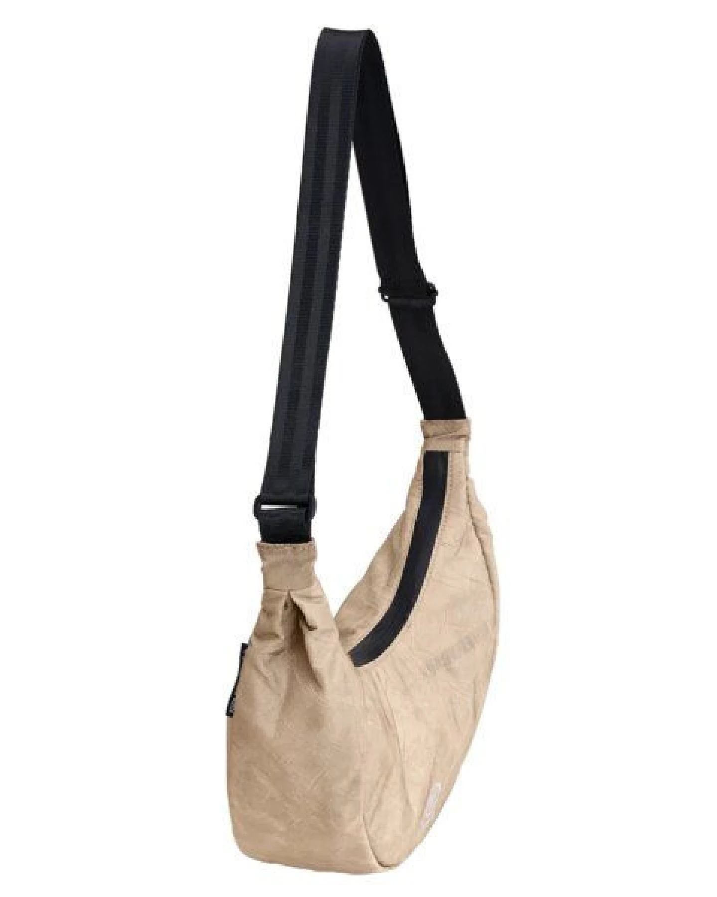 Airpaq Moonbag Mini aus Autoschrott – Ansicht 3