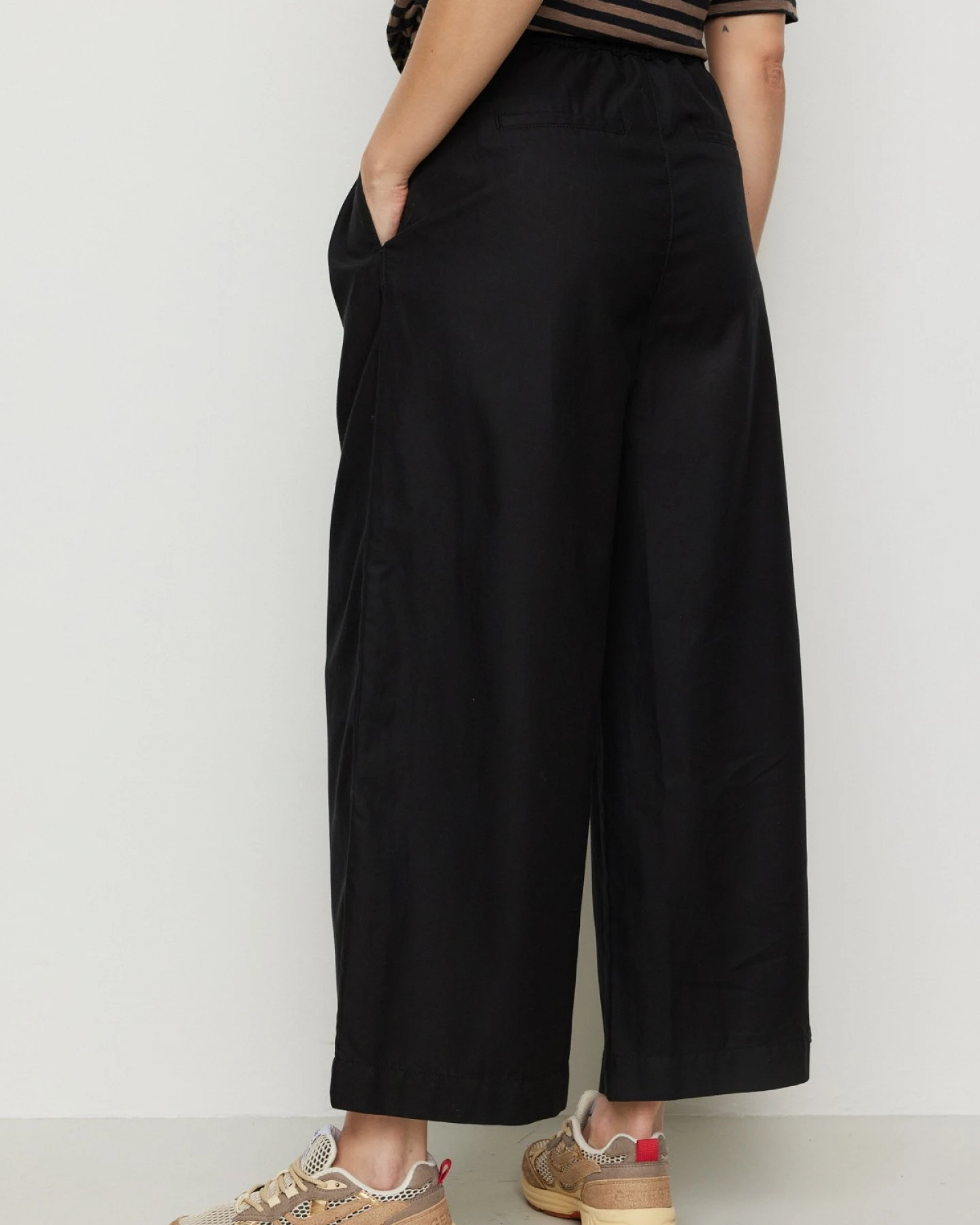 Hose Ambrosia Schwarz – Ansicht 2