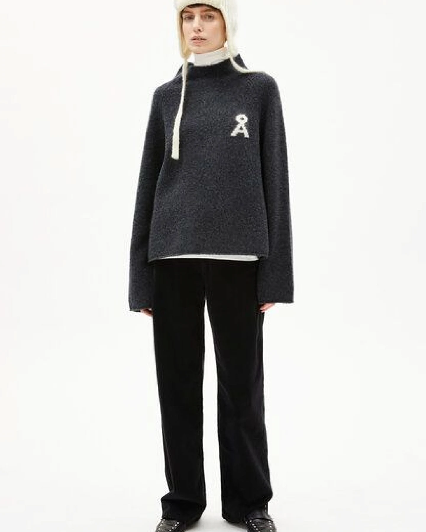 ARMEDANGELS ICONIC Å MONALAA BOUCLÉ Damen Pullover aus Woll Mix – Ansicht 4