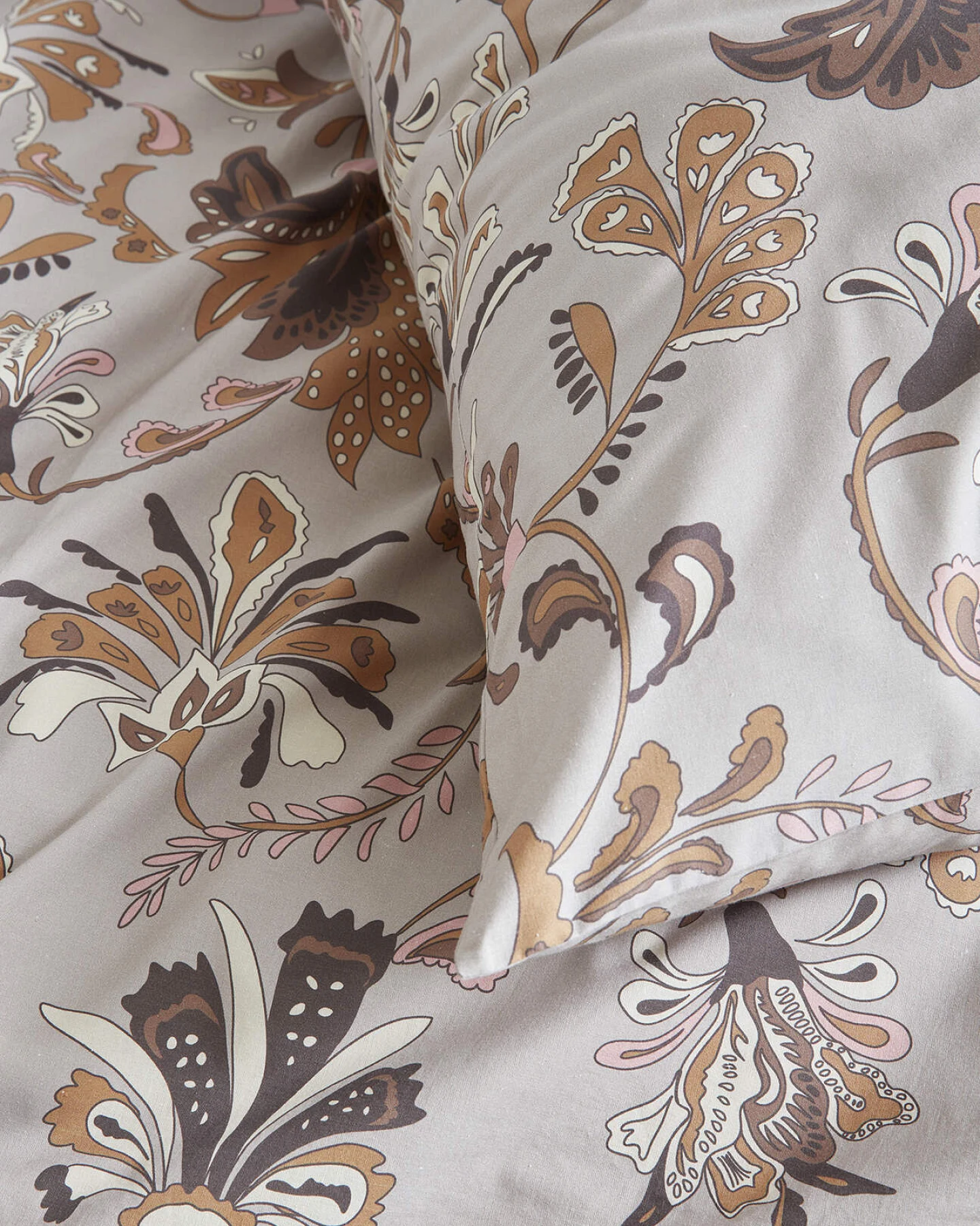 hessnatur Renforcé Bettwäsche Set JAMUNA aus Bio-Baumwolle - beige - Größe 155x220 / 80x80 cm – Ansicht 4