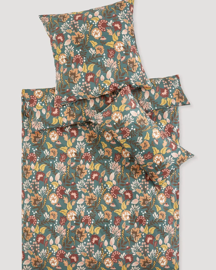 hessnatur Satin Bettwäsche Set VANESSA aus Bio-Baumwolle - grün - Größe 135x200 / 40x80 cm