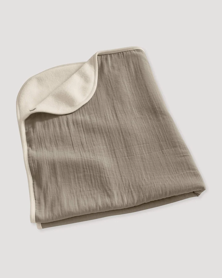 hessnatur Baby Wende-Decke Softfleece mit Musselin aus Bio-Baumwolle - natur - Größe 75x100 cm