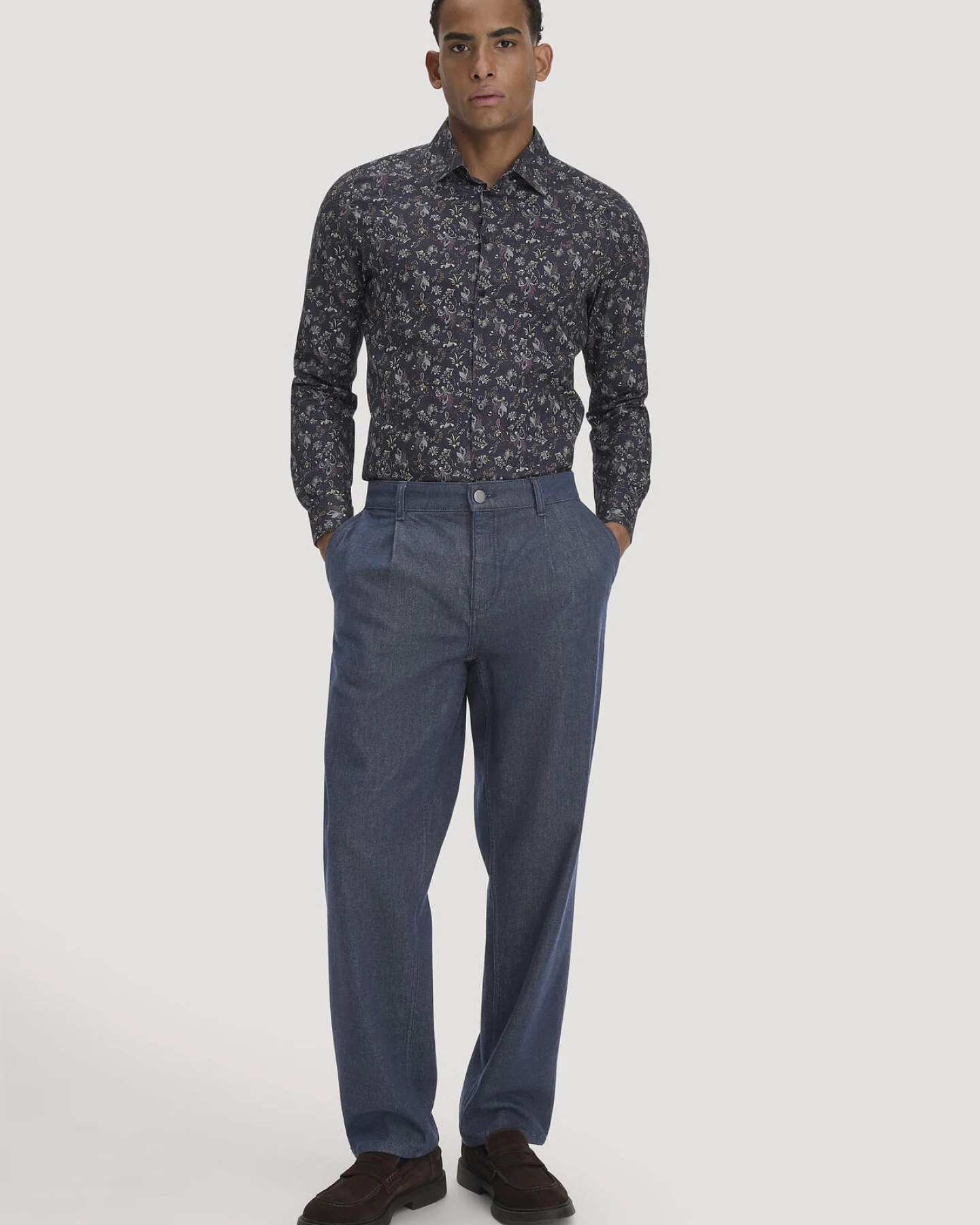 hessnatur Herren Print Hemd Regular aus Bio-Baumwolle - blau - Größe L (41/42) – Ansicht 2