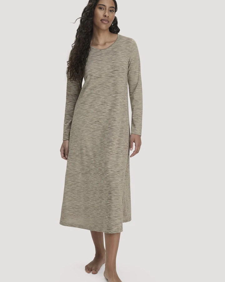 hessnatur Damen Slub Nachthemd Regular aus TENCEL™ Modal mit Bio-Baumwolle - braun - Größe 34