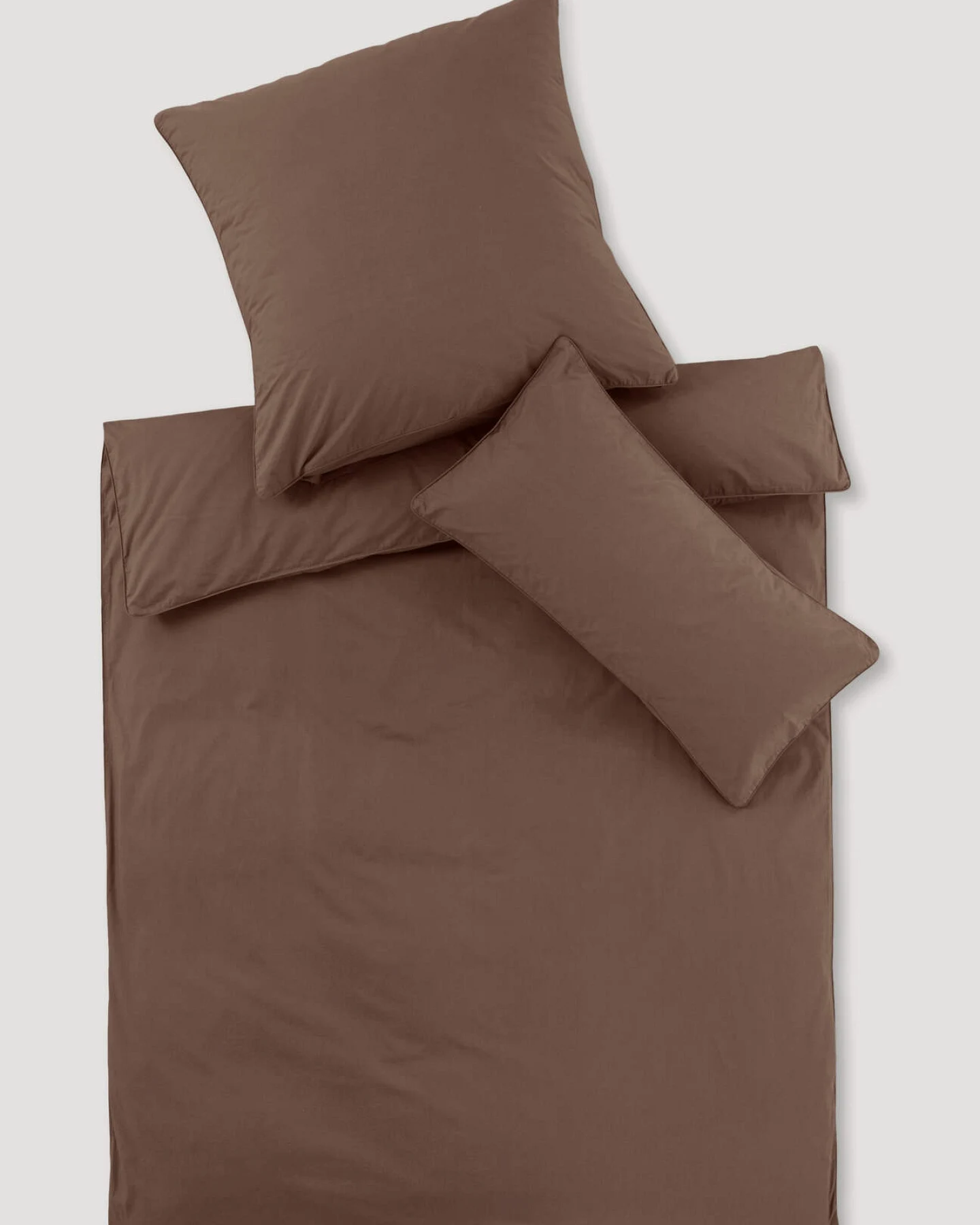hessnatur Perkal Bettwäsche-Set aus Bio-Baumwolle - braun - Größe 135x200 / 80x80 cm – Ansicht 2