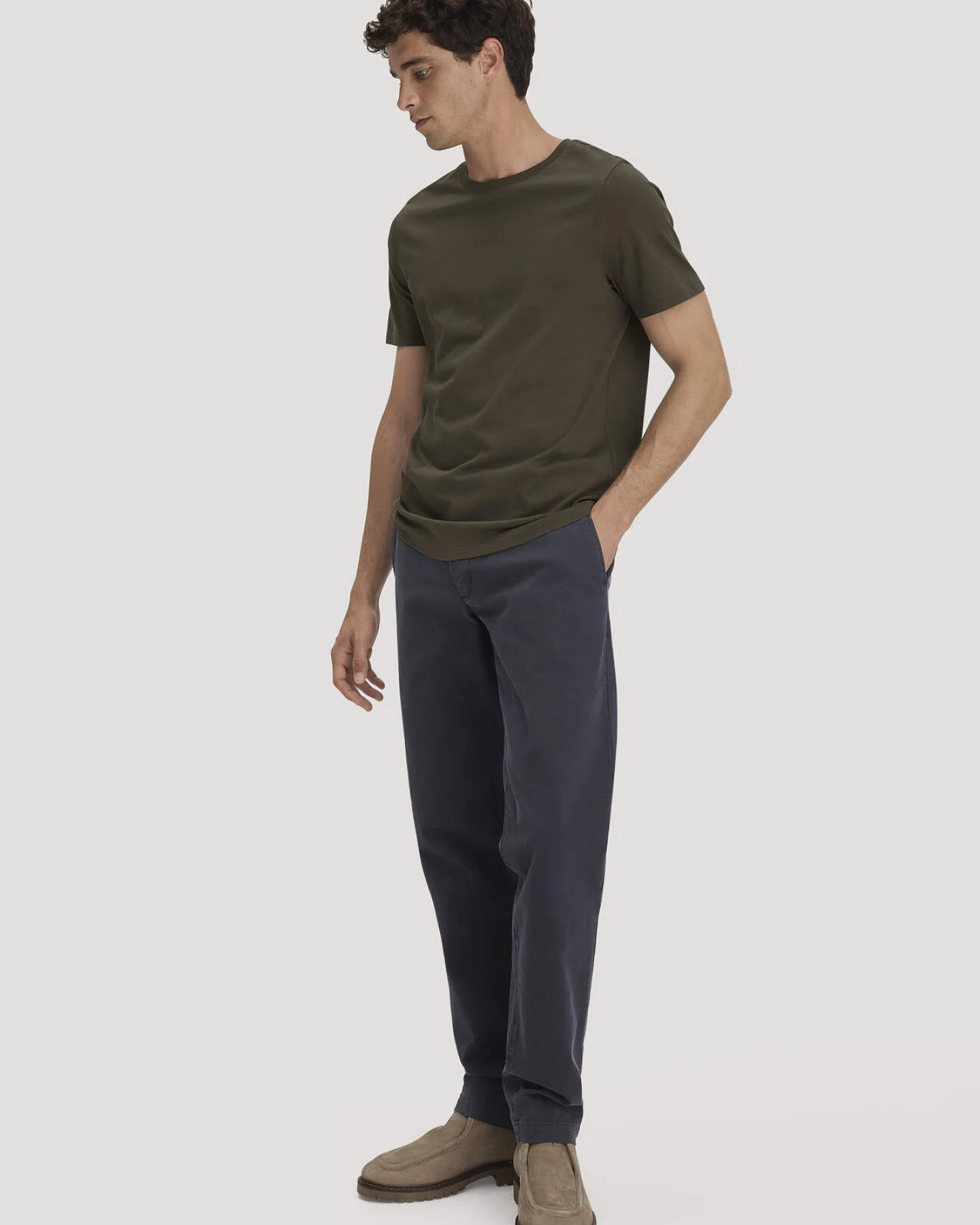 hessnatur Herren T-Shirt Regular aus Regenerative Organic Cotton (ROC) - grün - Größe 52 – Ansicht 2