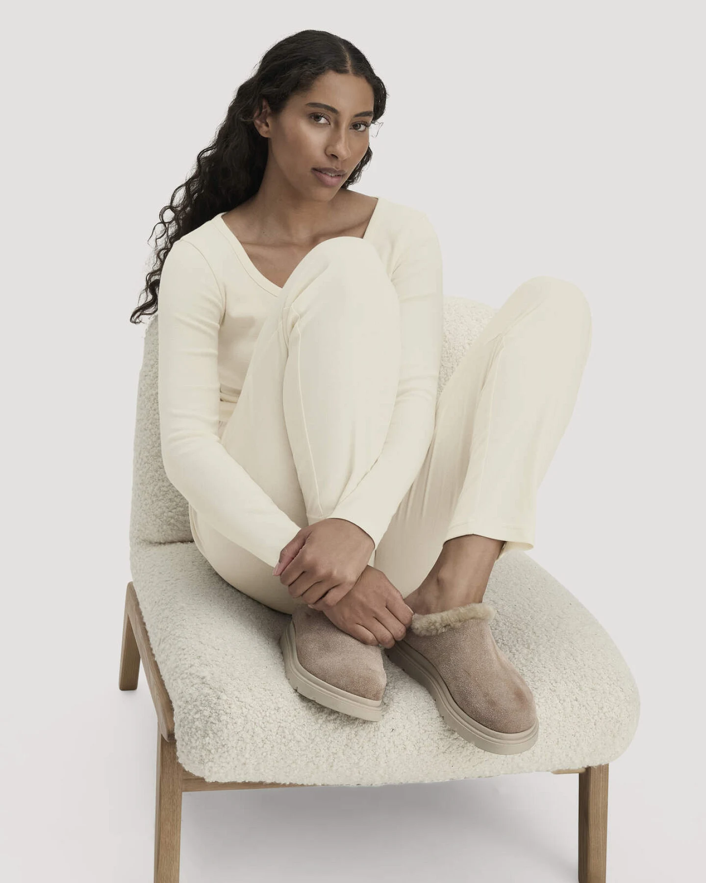 hessnatur Damen Schlafhose PURE NATURE aus Bio-Baumwolle - natur - Größe 42 – Ansicht 2