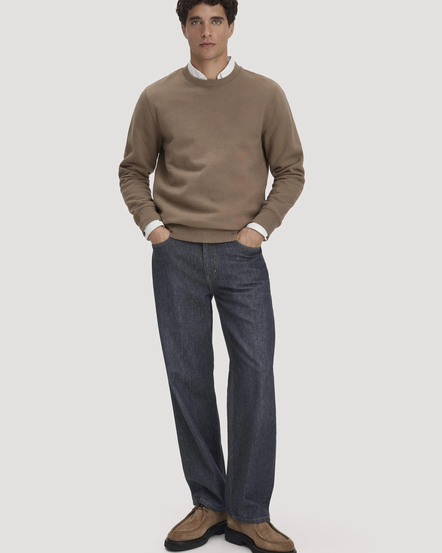 hessnatur Herren Sweatshirt Regular BETTERRECYCLING aus Bio-Baumwolle - braun - Größe M – Ansicht 2