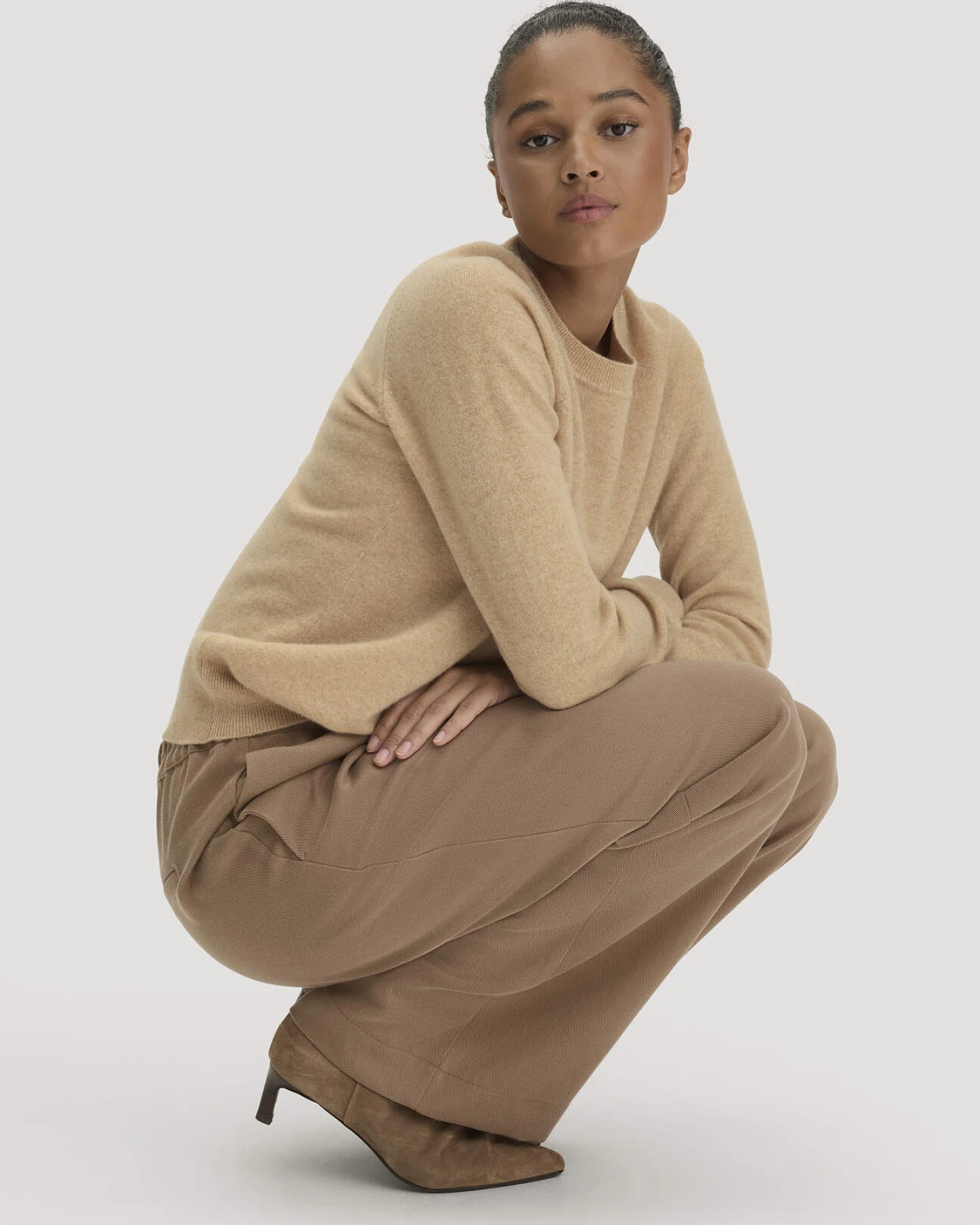hessnatur Damen Gewebe Hose Wide Leg aus TENCEL™ Lyocell - braun - Größe 46 – Ansicht 4