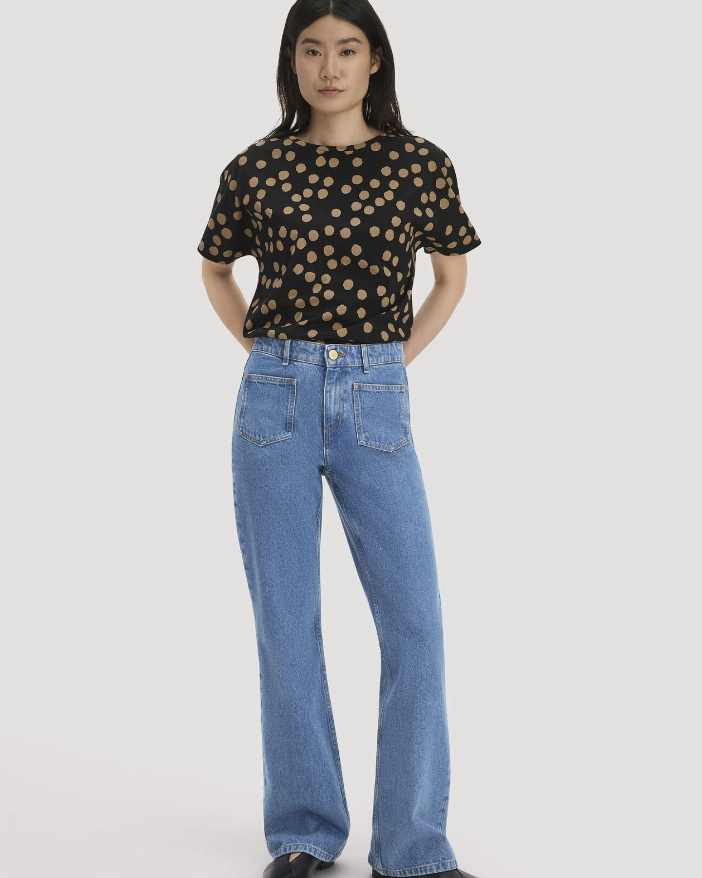hessnatur Damen Print T-Shirt Oversize aus Bio-Baumwolle - schwarz - Größe M – Ansicht 2