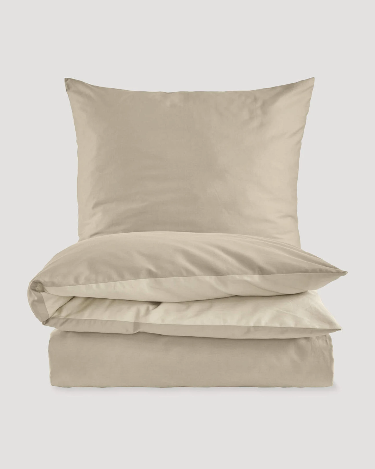 hessnatur Satin Wende Bettwäsche Set aus Bio-Baumwolle - beige - Größe 135x200 / 80x80 cm – Ansicht 2