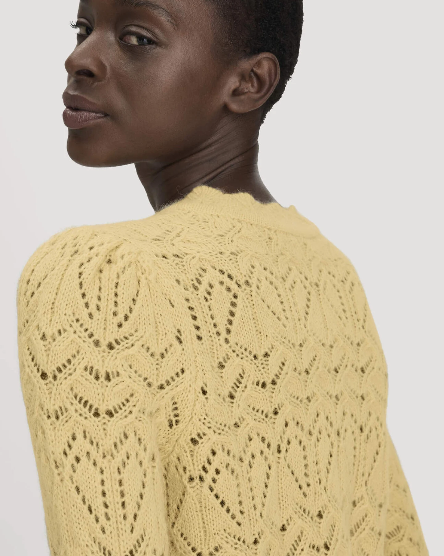 hessnatur Damen Pullover Regular aus Alpaka - gelb - Größe XXL – Ansicht 4