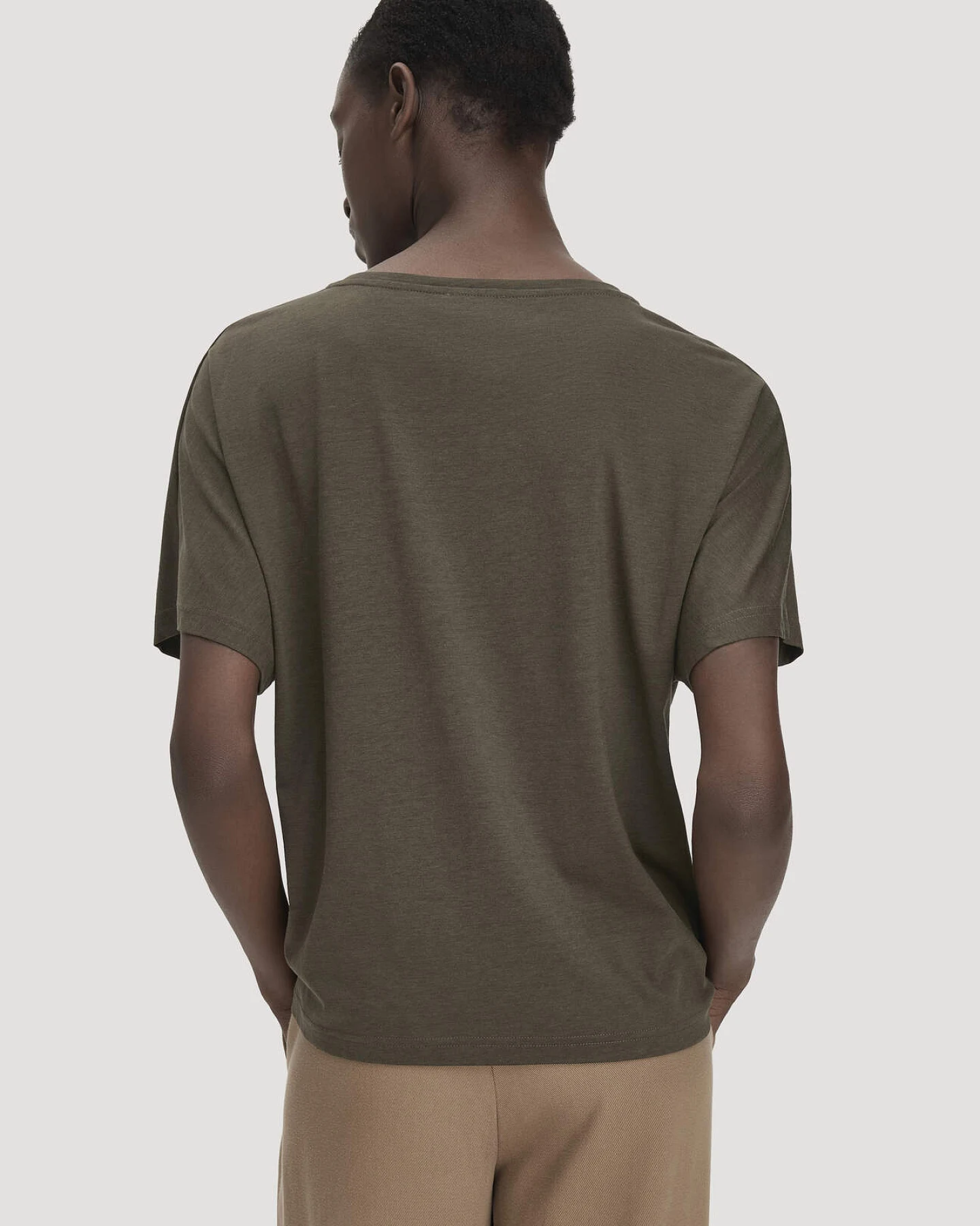 hessnatur Damen T-Shirt Oversize aus TENCEL™ Lyocell und Bio-Baumwolle - grün - Größe XL – Ansicht 2