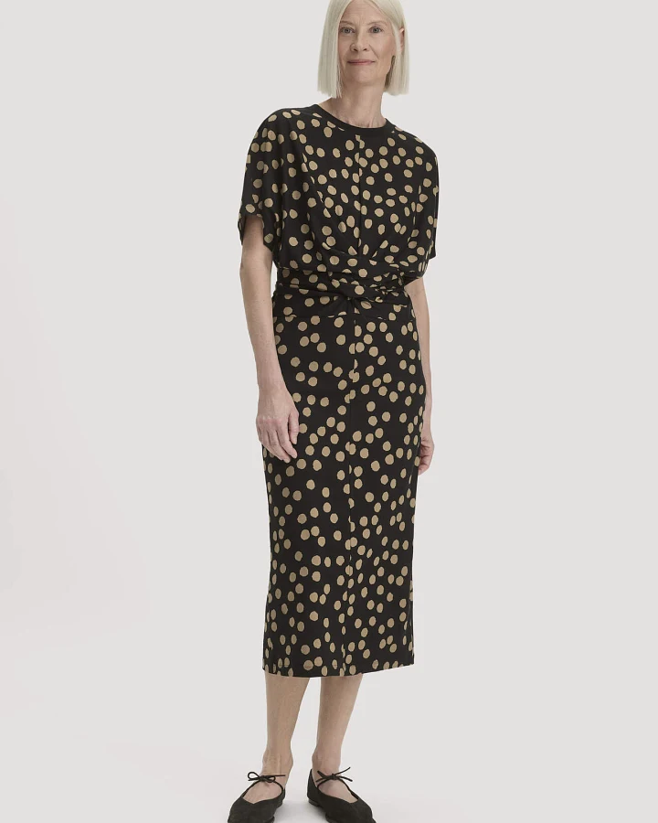 hessnatur Damen Jersey Kleid Midi Oversize aus Bio-Baumwolle - schwarz - Größe 40