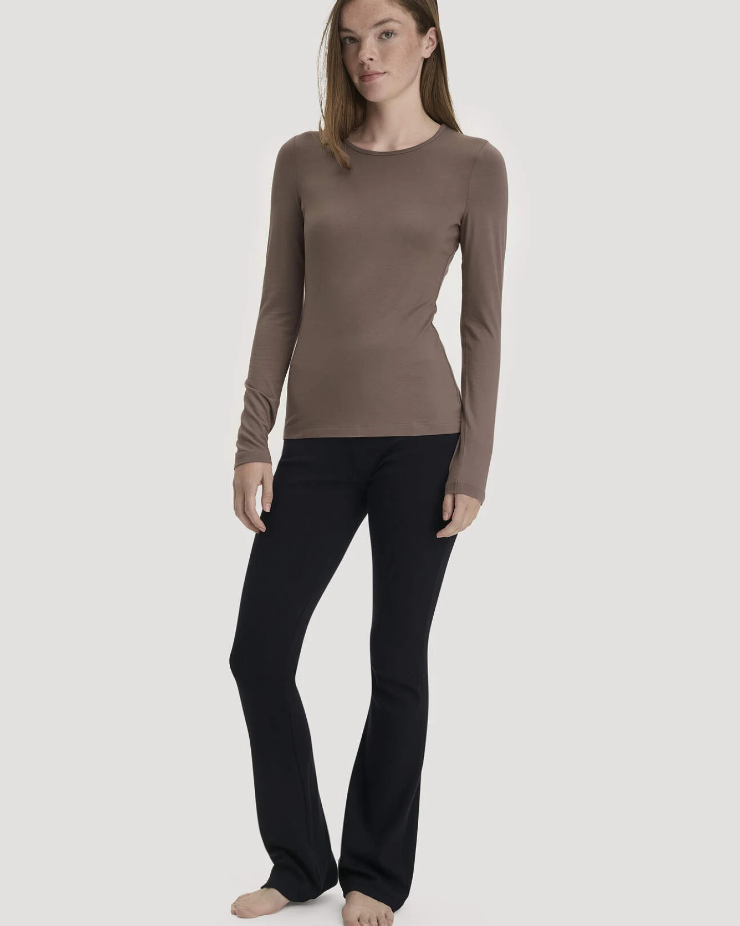hessnatur Damen Longsleeve PURE FLOW aus TENCEL™ Modal - braun - Größe 38 – Ansicht 2