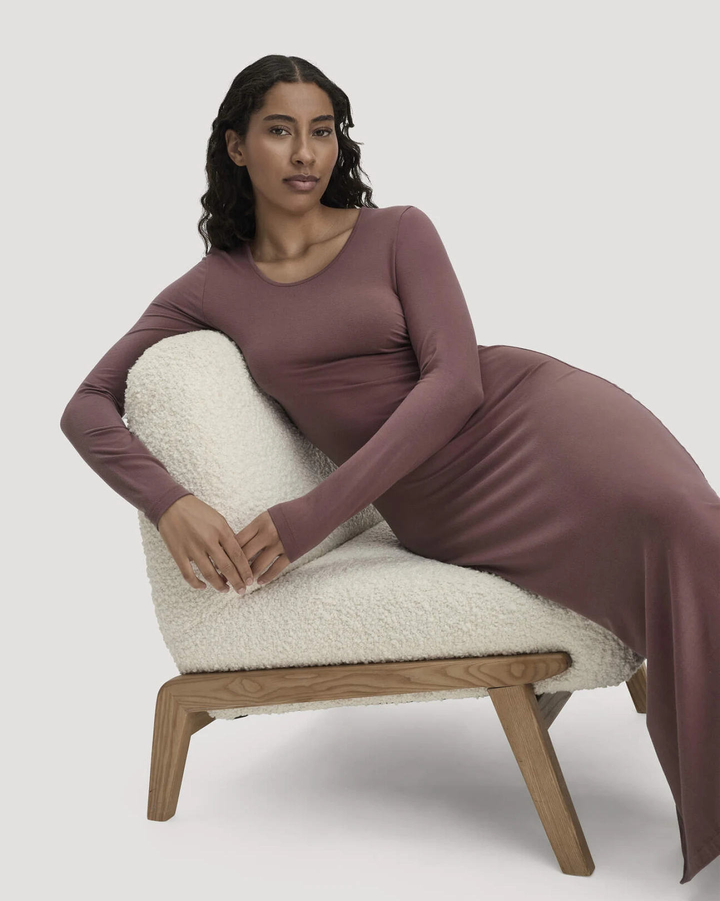 hessnatur Damen Nachthemd PURE FLOW aus TENCEL™ Modal - braun - Größe 34 – Ansicht 2