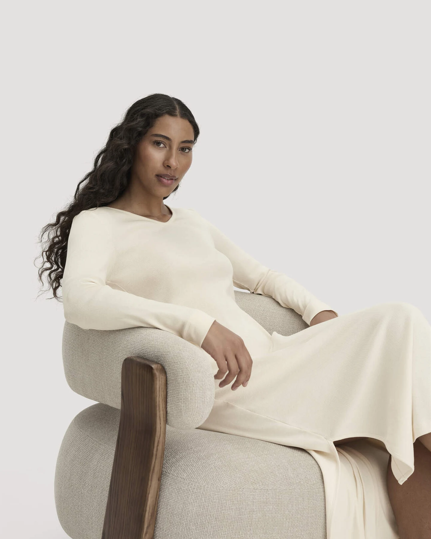 hessnatur Damen Nachthemd SOFT RIB aus Bio-Baumwolle - natur - Größe 48 – Ansicht 2