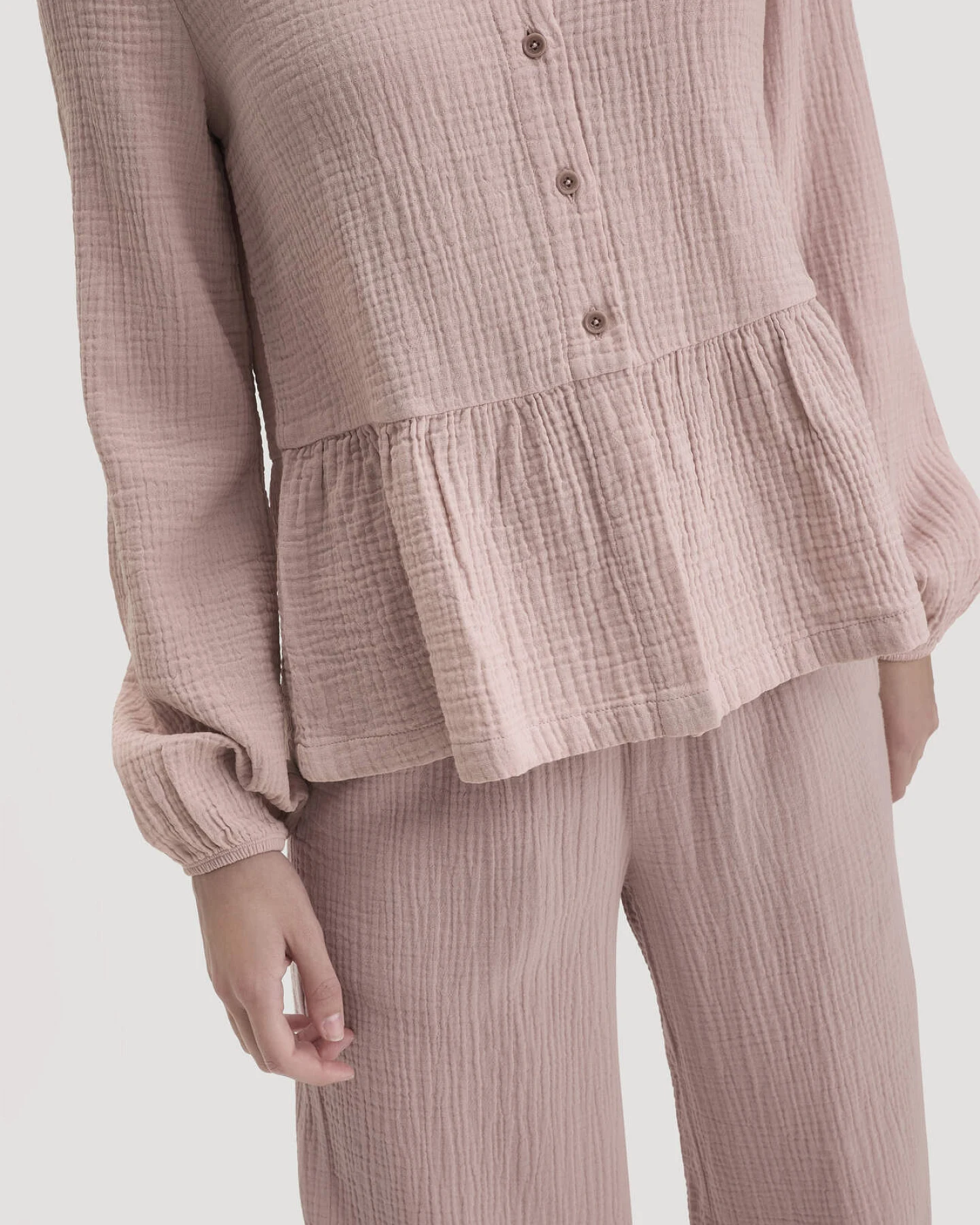 hessnatur Damen Musselin Pyjamabluse PURE COMFORT aus Bio-Baumwolle - rosa - Größe 48 – Ansicht 3