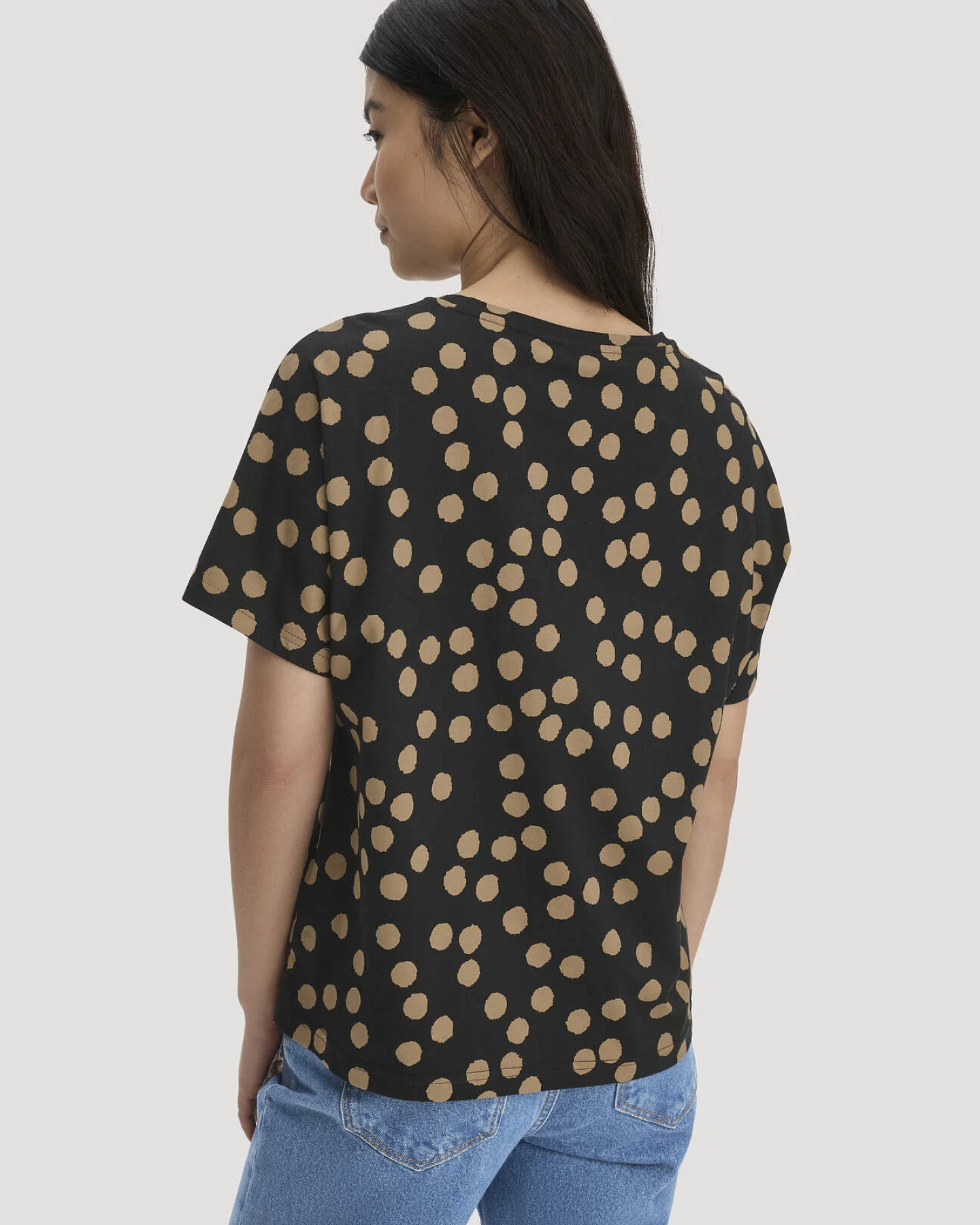 hessnatur Damen Print T-Shirt Oversize aus Bio-Baumwolle - schwarz - Größe L – Ansicht 3