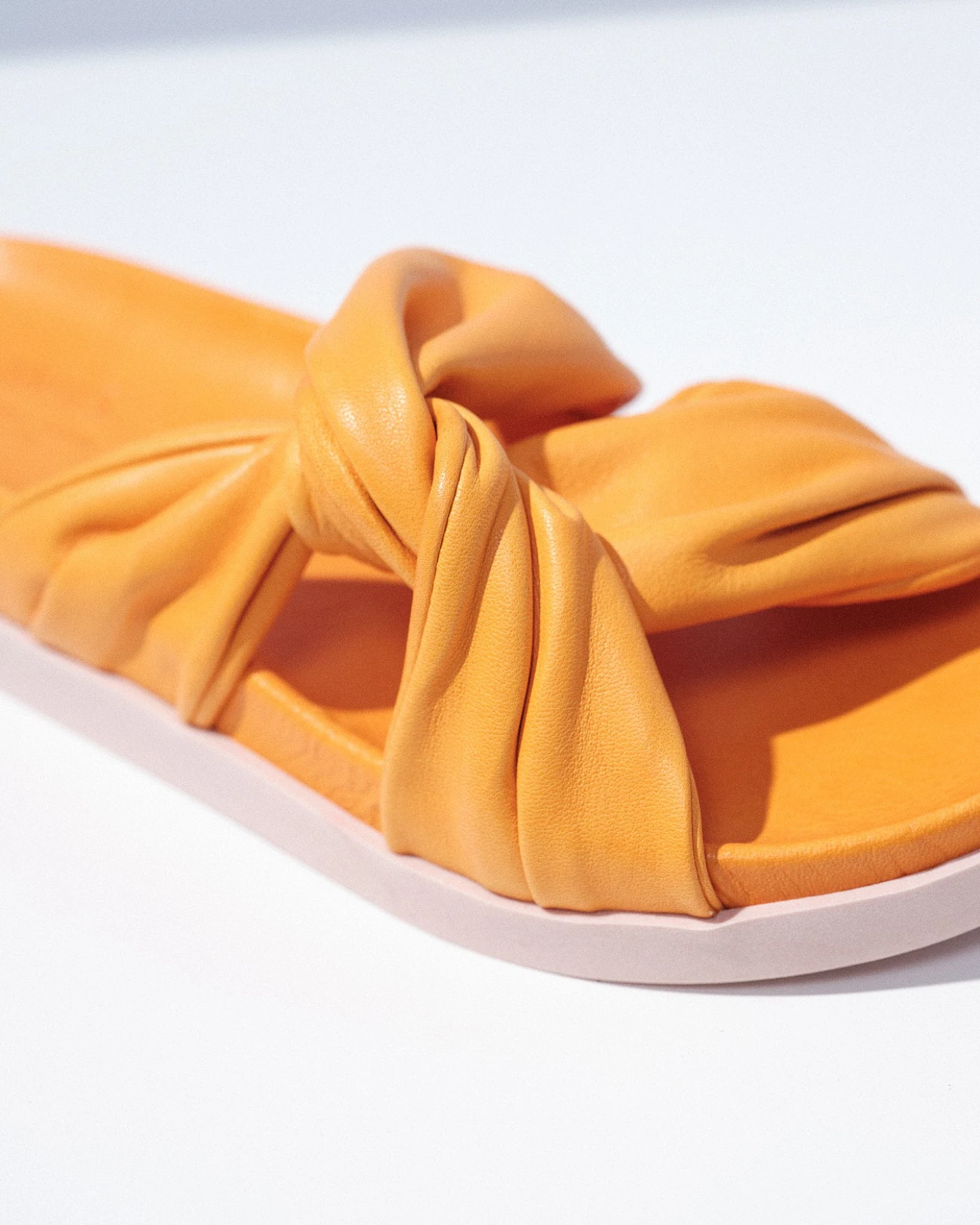 Knoten Pantolette – Ansicht 2