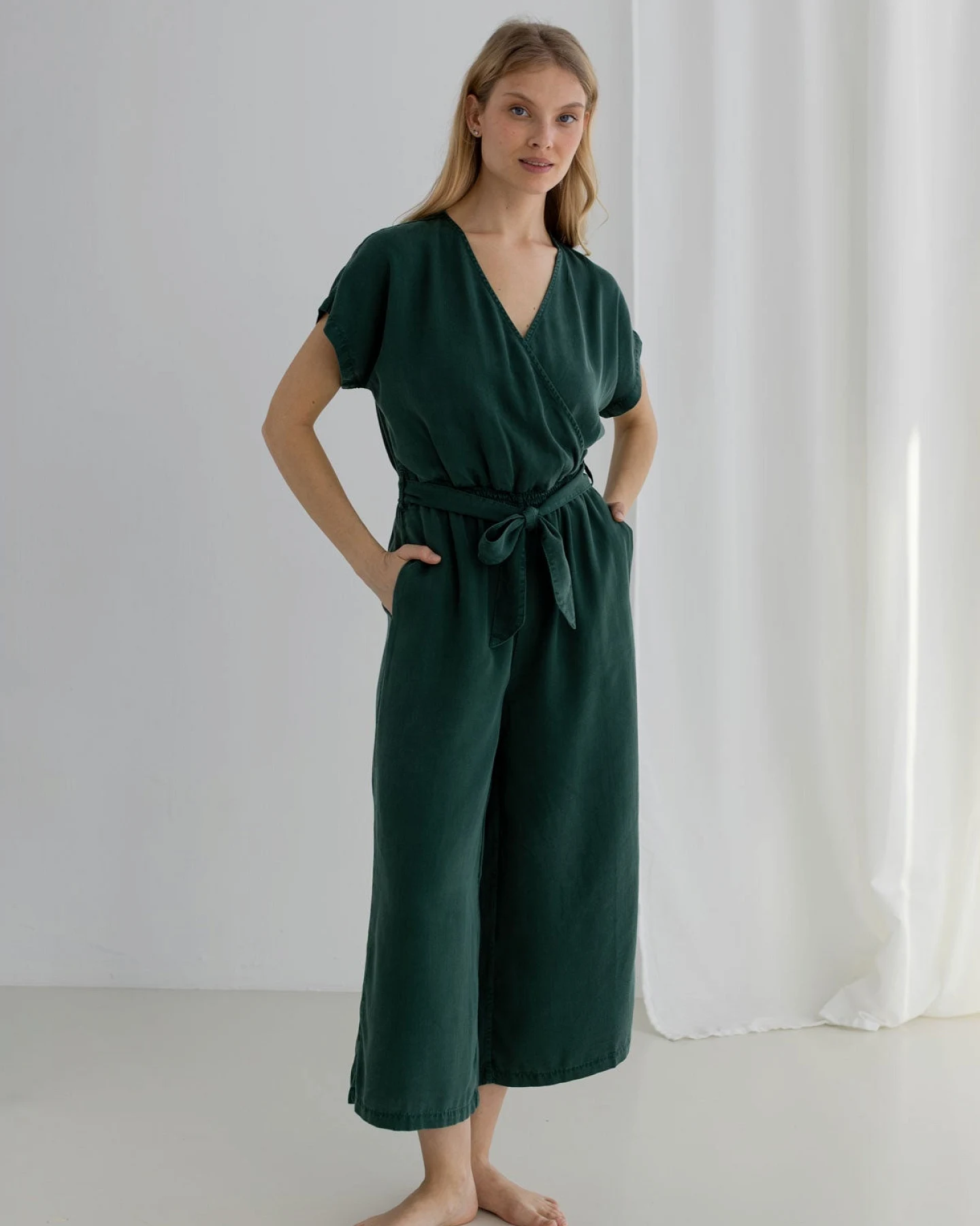 TWOTHIRDS Damen vegan Jumpsuit Irokis Garten Grün – Ansicht 2