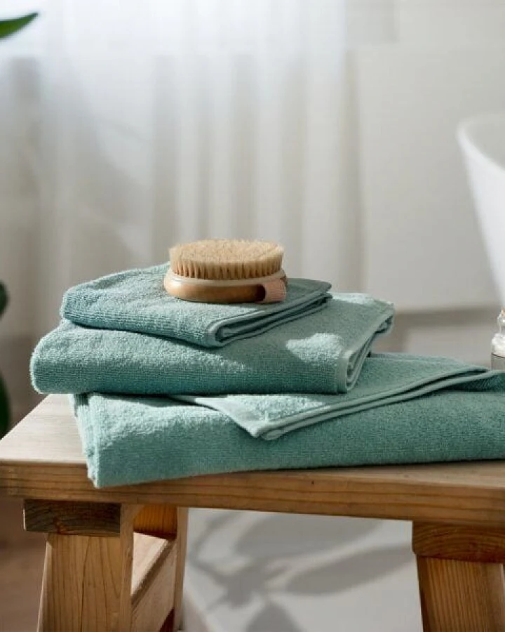 Produktseite: Living Crafts Handtuch - BARI