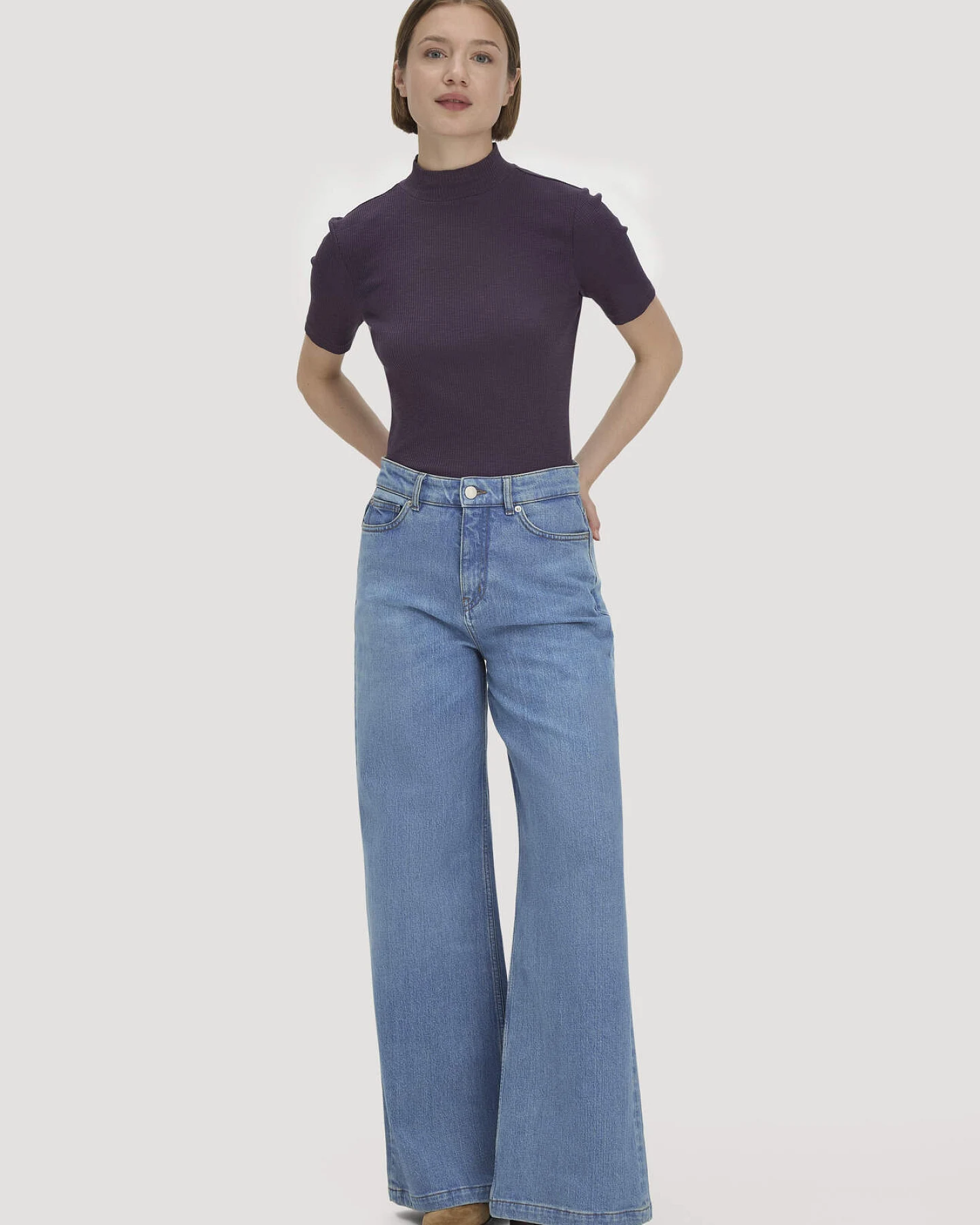 hessnatur Damen Mock-Neck Shirt Slim aus Bio-Baumwolle - lila - Größe 48 – Ansicht 2