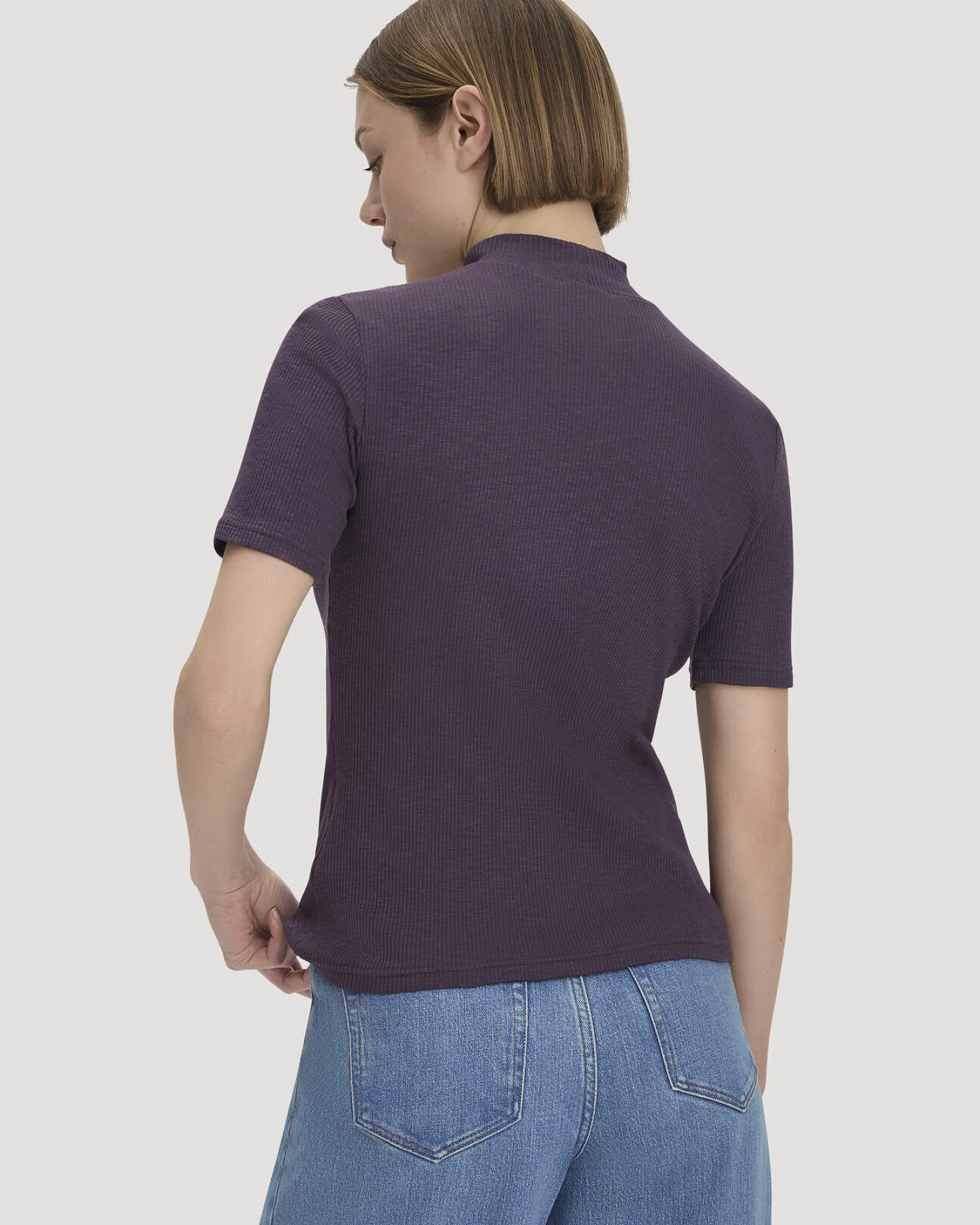 hessnatur Damen Mock-Neck Shirt Slim aus Bio-Baumwolle - lila - Größe 48 – Ansicht 3