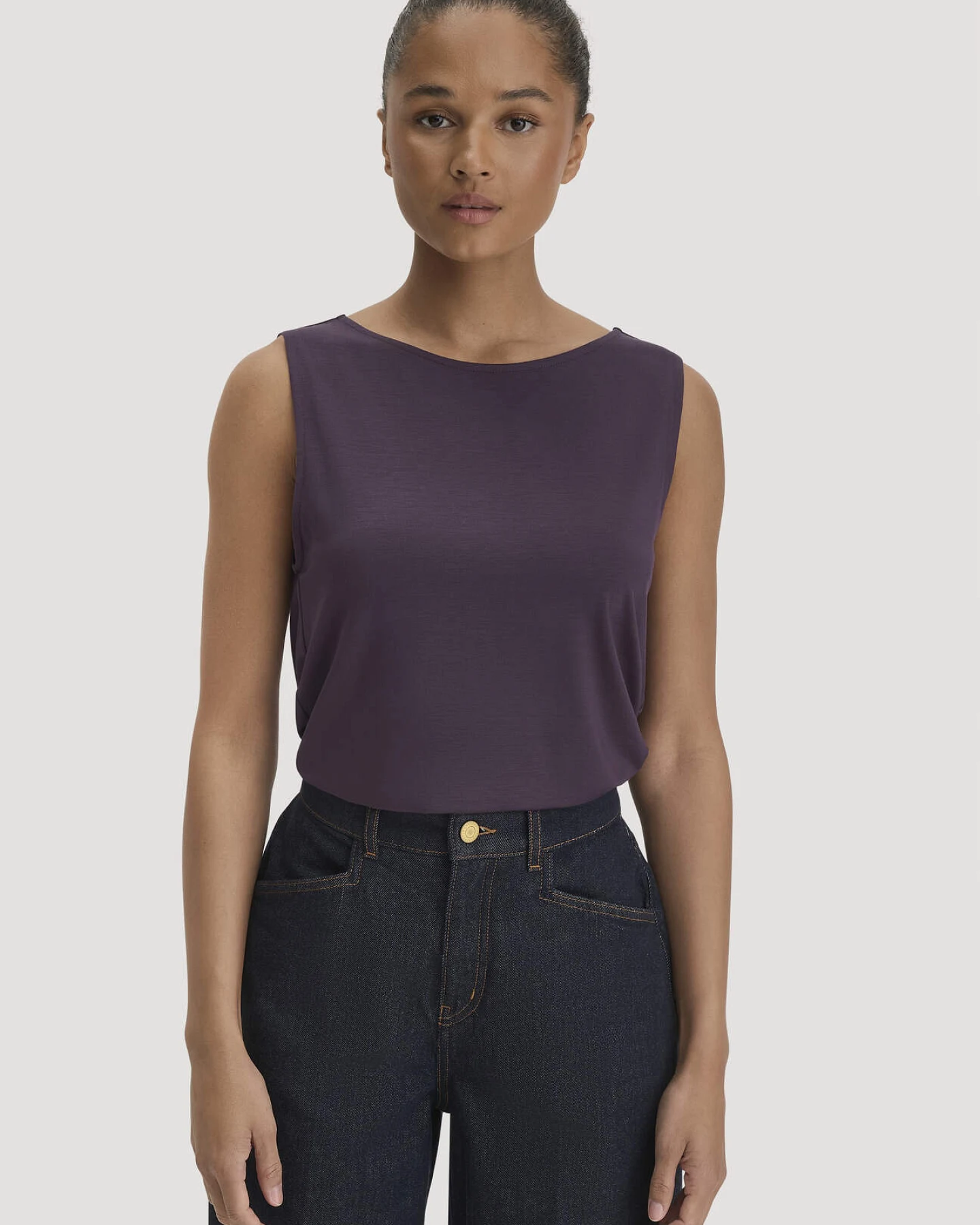 hessnatur Damen Jersey Top Relaxed aus TENCEL™ Lyocell - lila - Größe 34 – Ansicht 3