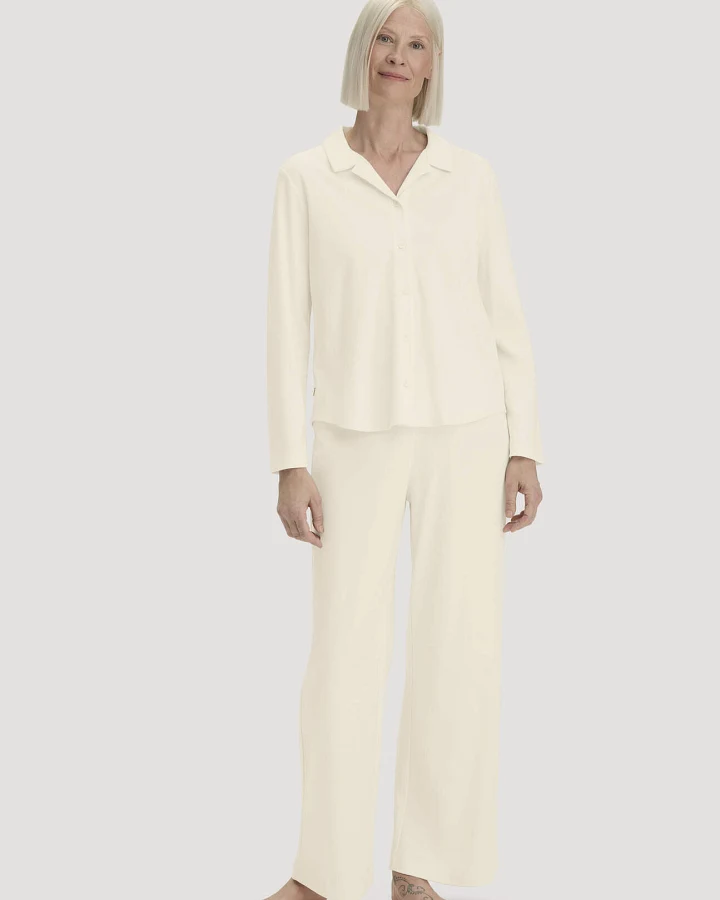 hessnatur Damen Pyjama PURE NATURE aus Bio-Baumwolle - natur - Größe 34