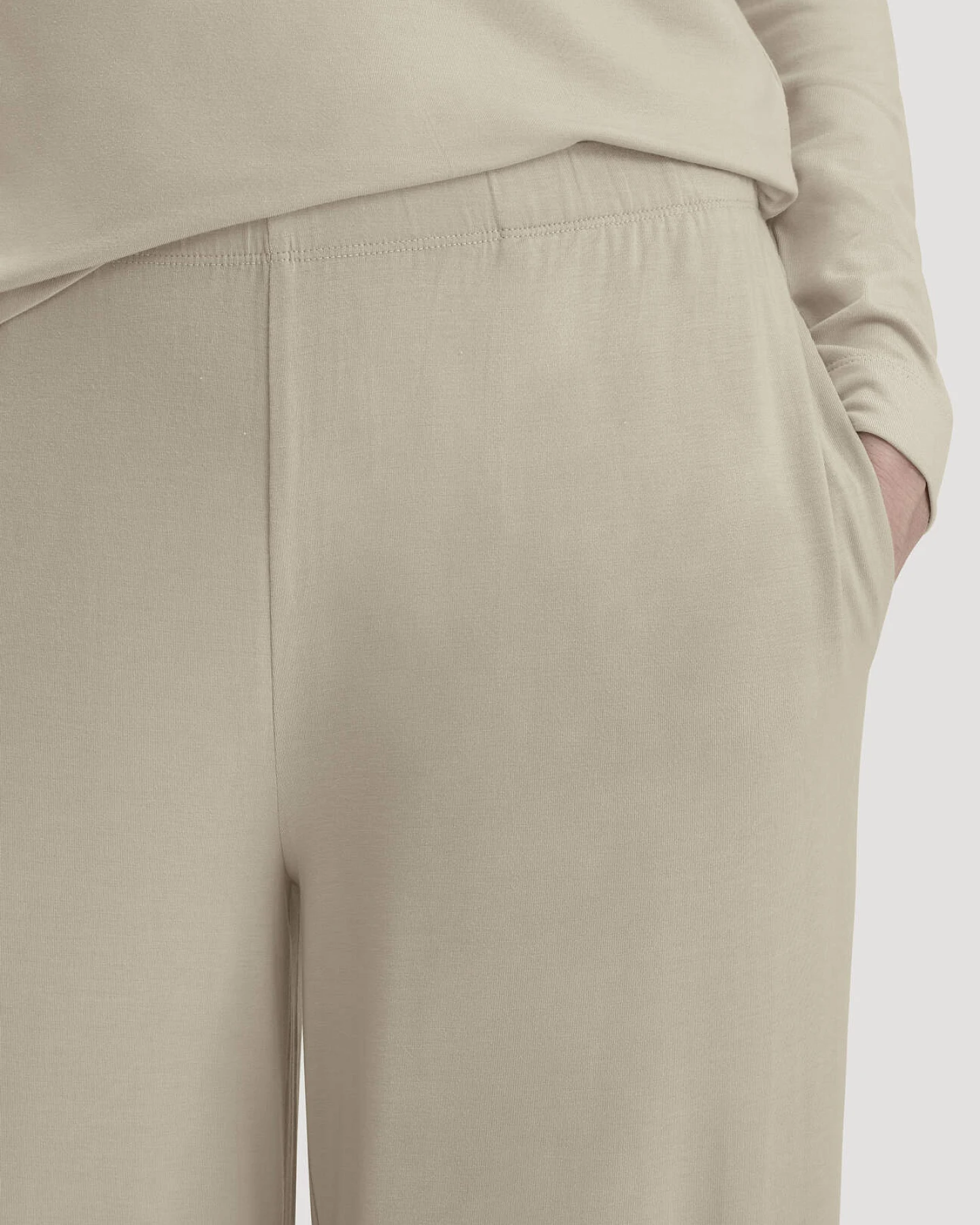 hessnatur Damen Schlafhose PURE SENSE aus TENCEL™ Modal - beige - Größe 38 – Ansicht 2