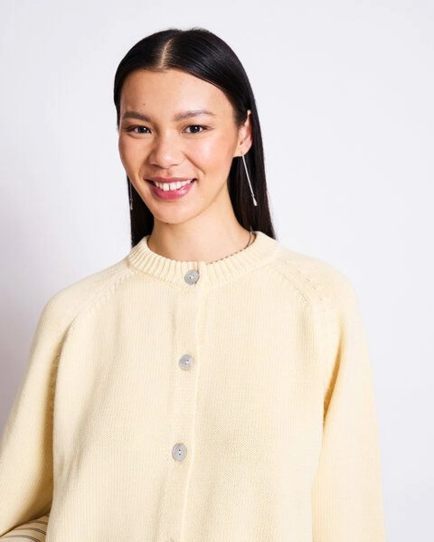 JAN N JUNE RELAXED CREWNECK CARDIGAN SIVIA GOTS – Ansicht 2