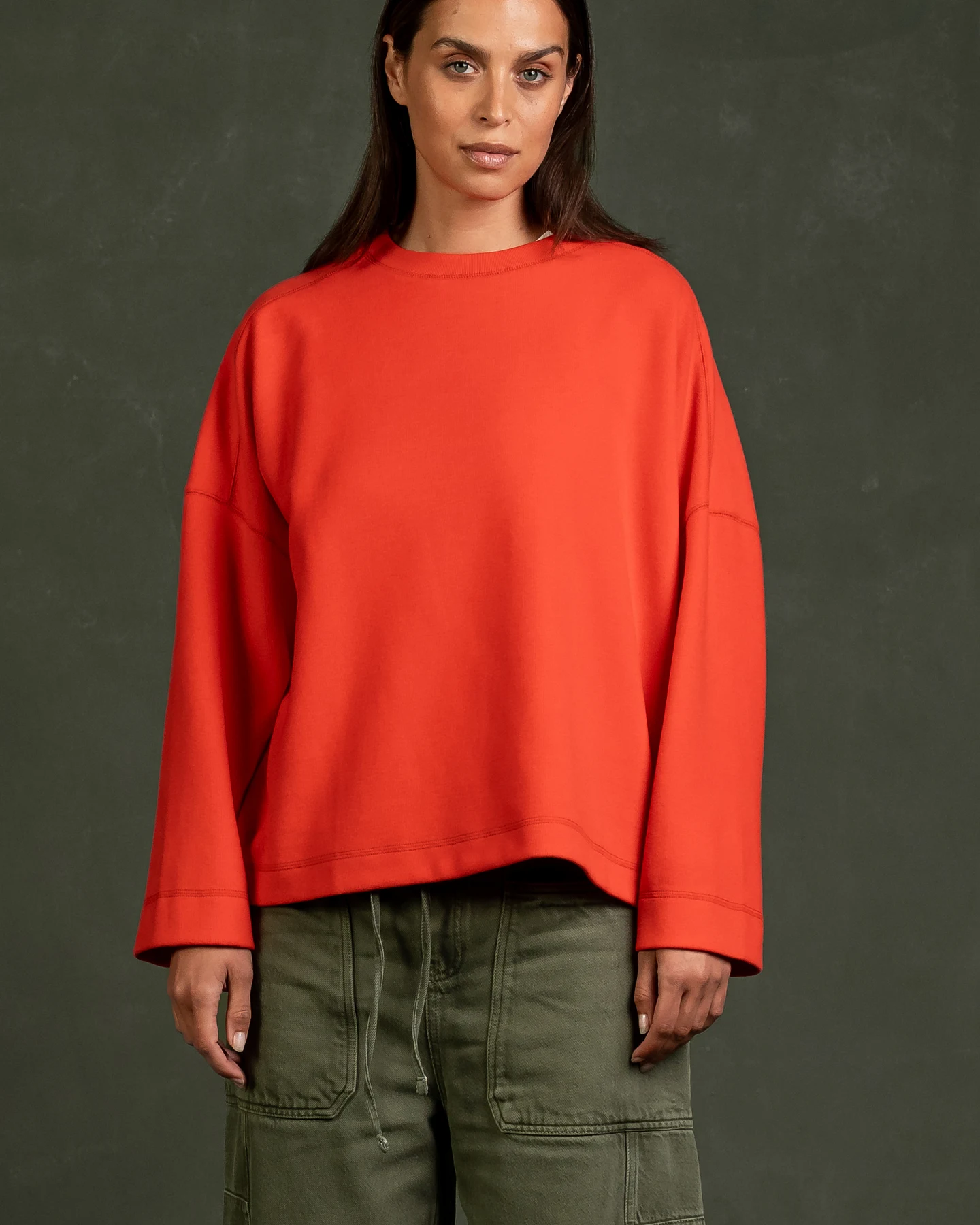Kuyichi Damen vegan Langarmshirt Hadley Poppy Red – Ansicht 2