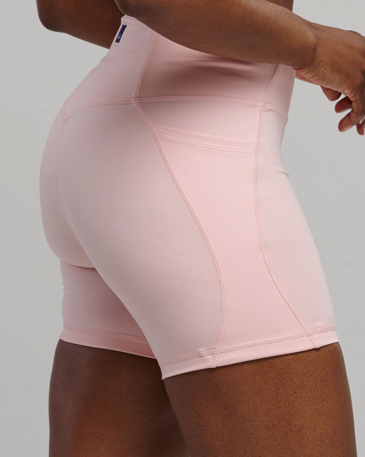 SEAAV Damen vegan Biker Shorts Seabreeze 5" Strawberry Cream – Ansicht 2