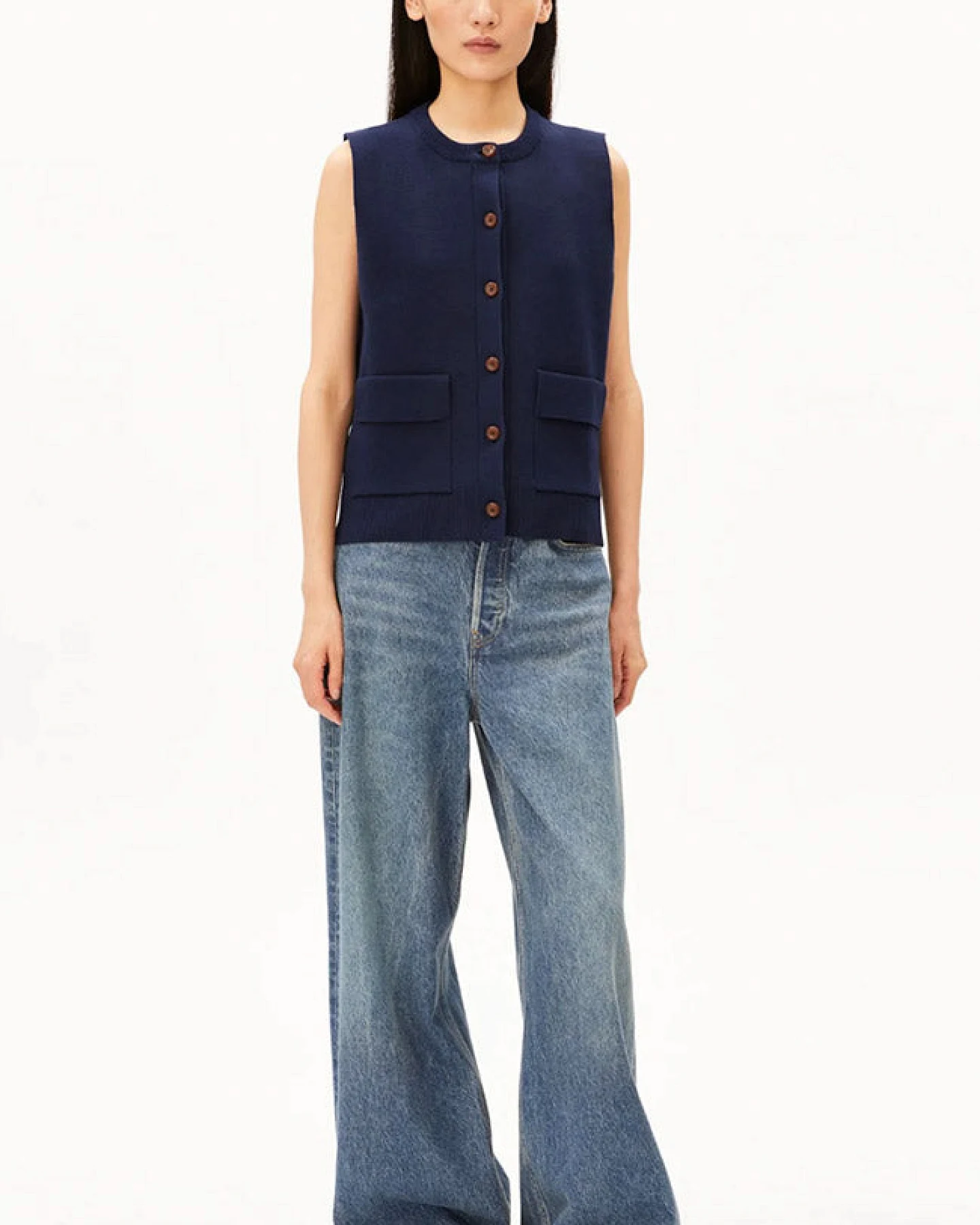 ARMEDANGELS Damen vegan Strickcardigan In Marineblau Mit Farbverlauf – Ansicht 2