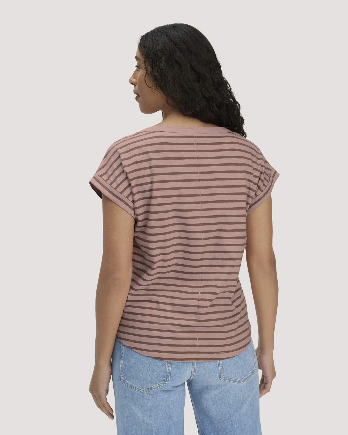 hessnatur Damen Light Slub Streifen T-Shirt Relaxed aus Bio-Baumwolle - rosa - Größe 34 – Ansicht 3