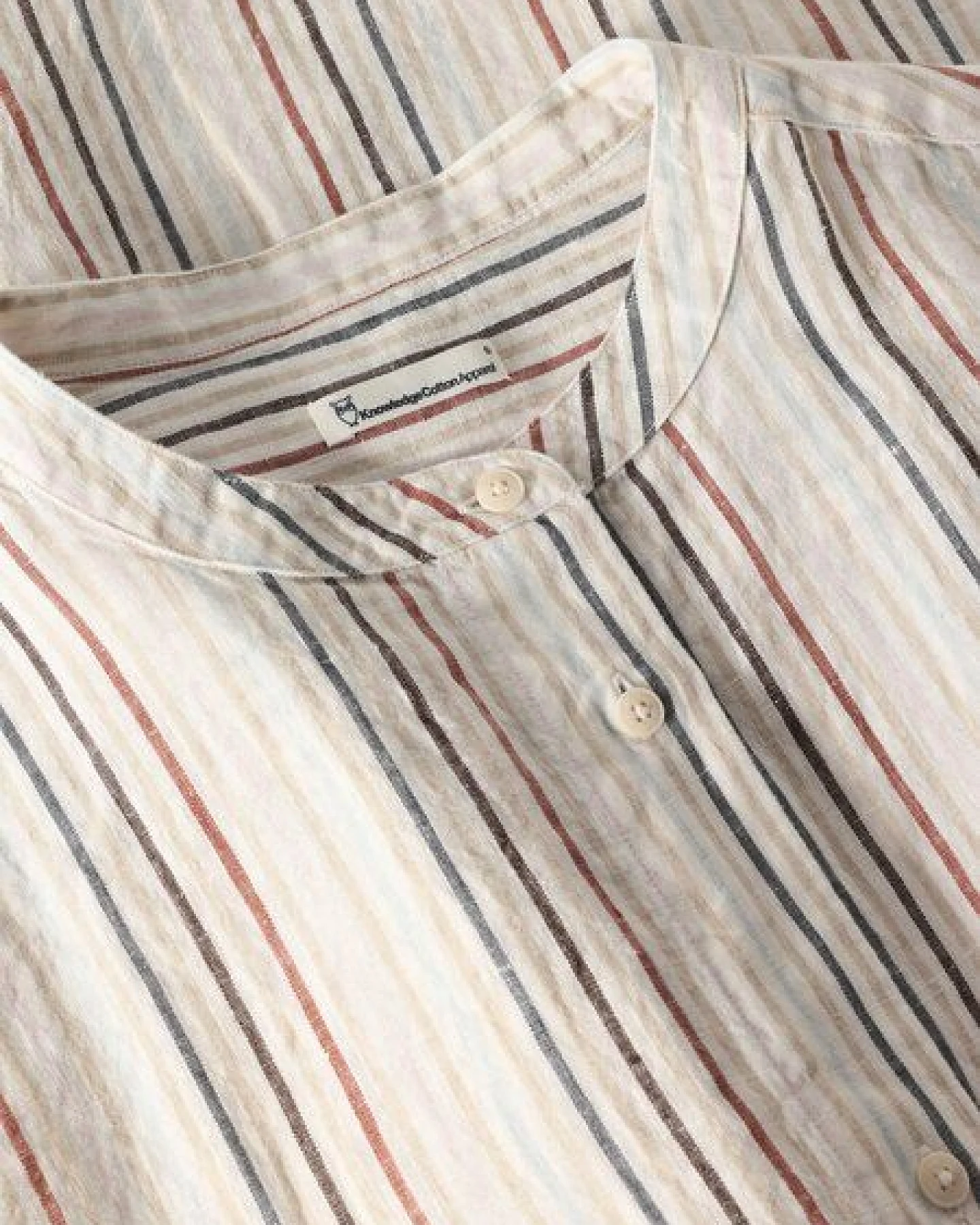 KnowledgeCotton Apparel Loose Linen Stripe Bluse - aus Bio-Leinen – Ansicht 2