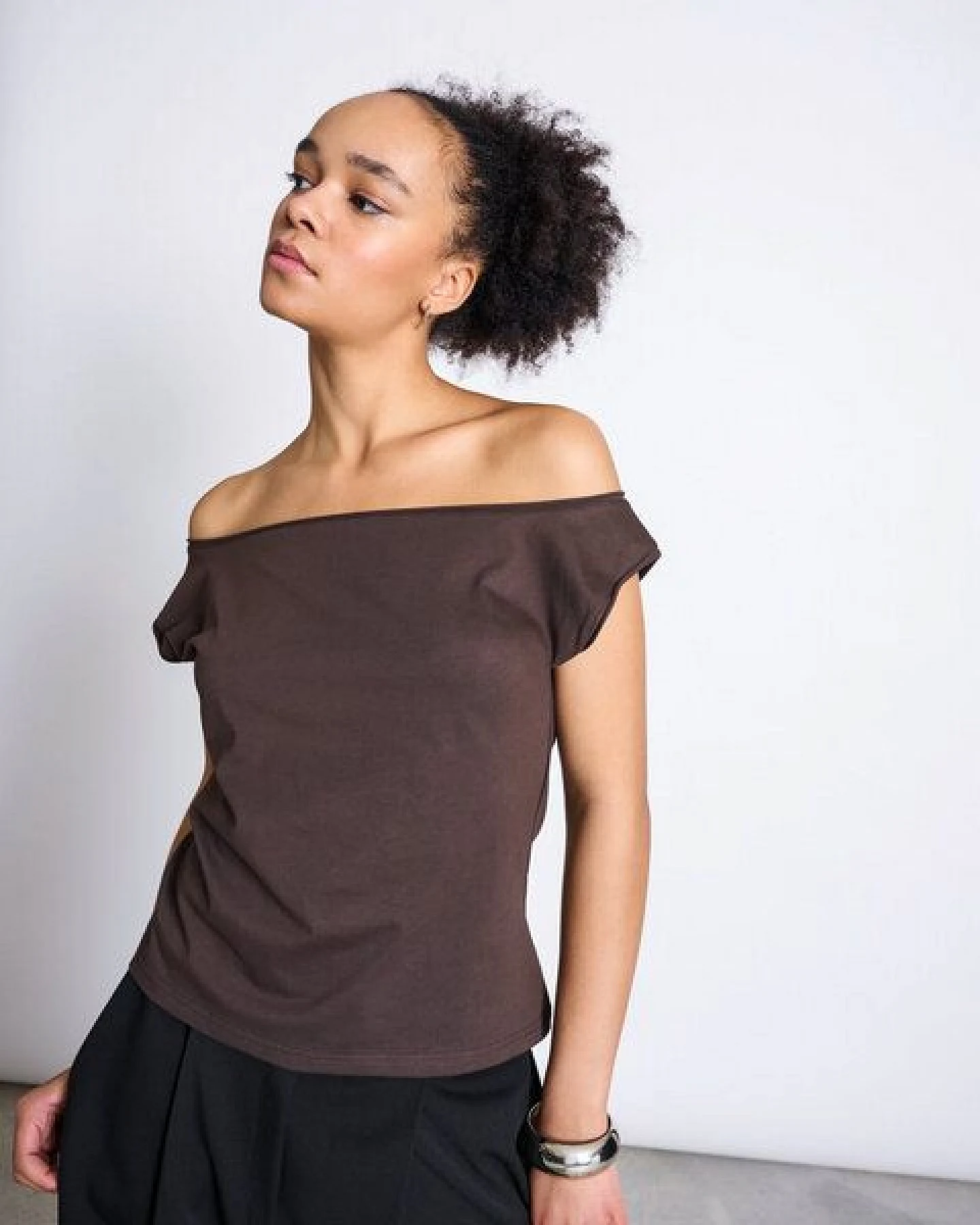 JAN 'N JUNE Off-Shoulder Top IVEN – Ansicht 2