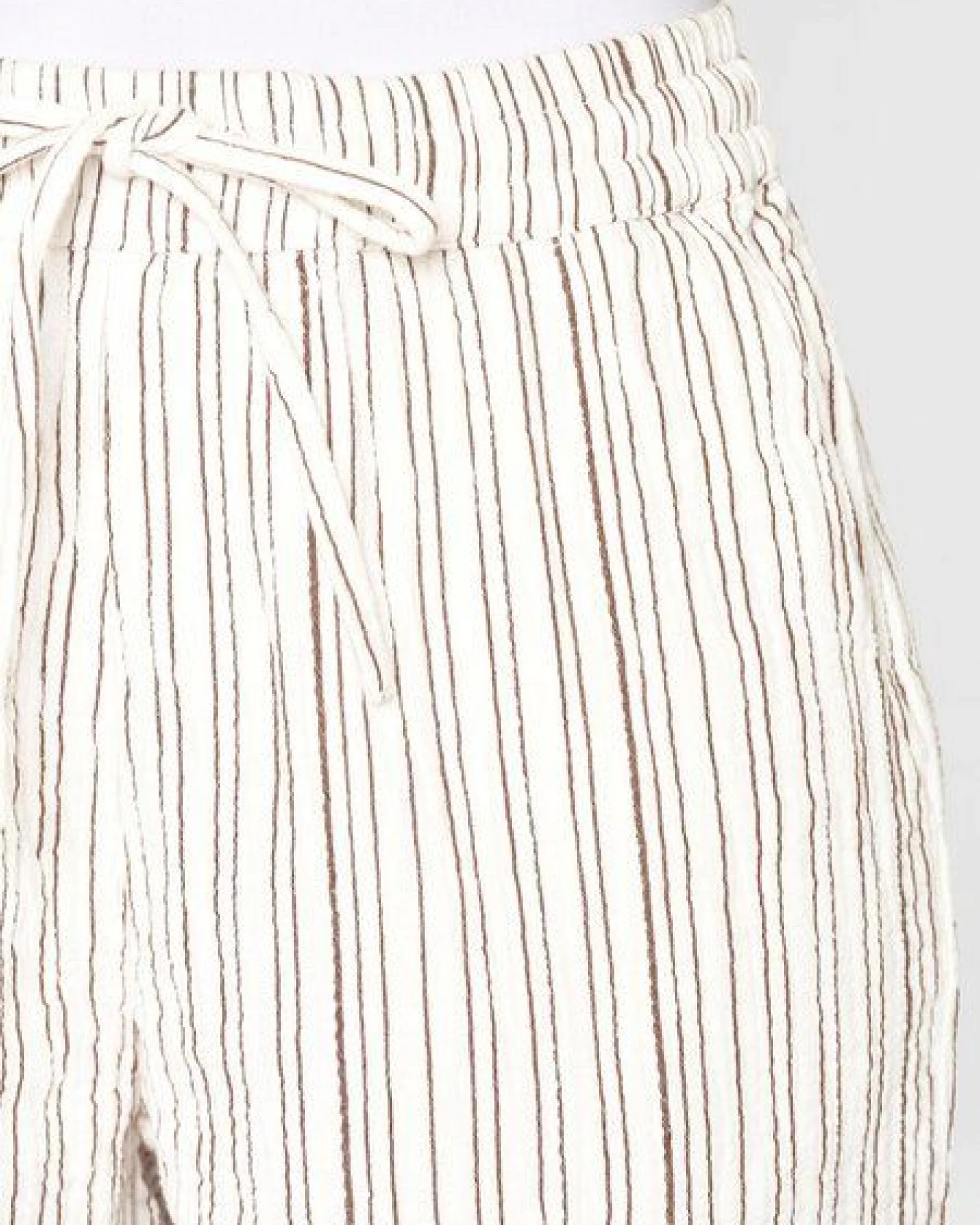 KnowledgeCotton Apparel Shorts STRIPED POSEY aus Bio-Baumwolle – Ansicht 4