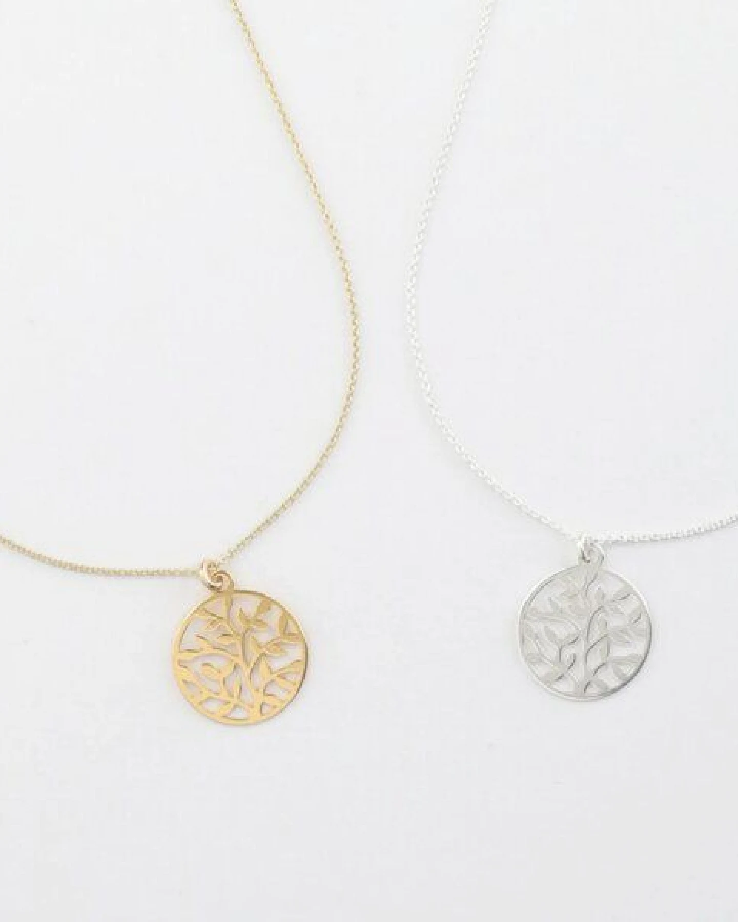 BELLYBIRD Jewellery Halskette - Lebensbaum, Anhänger kleiner Baum, Silber/ Silber vergoldet – Ansicht 2