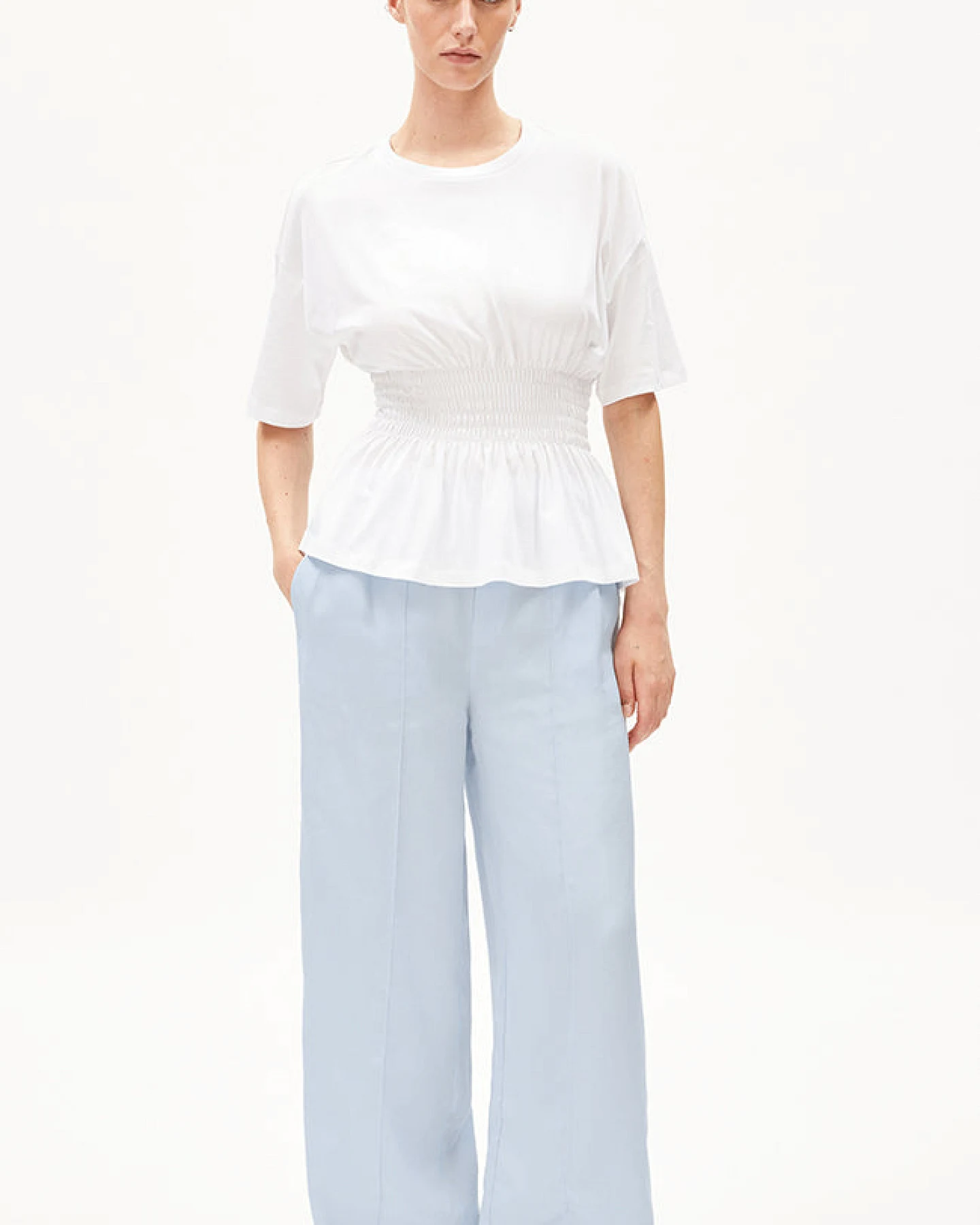 ARMEDANGELS Damen vegan Hose Jonvaali Morning Himmelblau – Ansicht 2