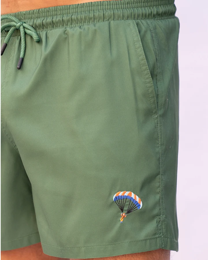 Badehose mit kleinem Motiv