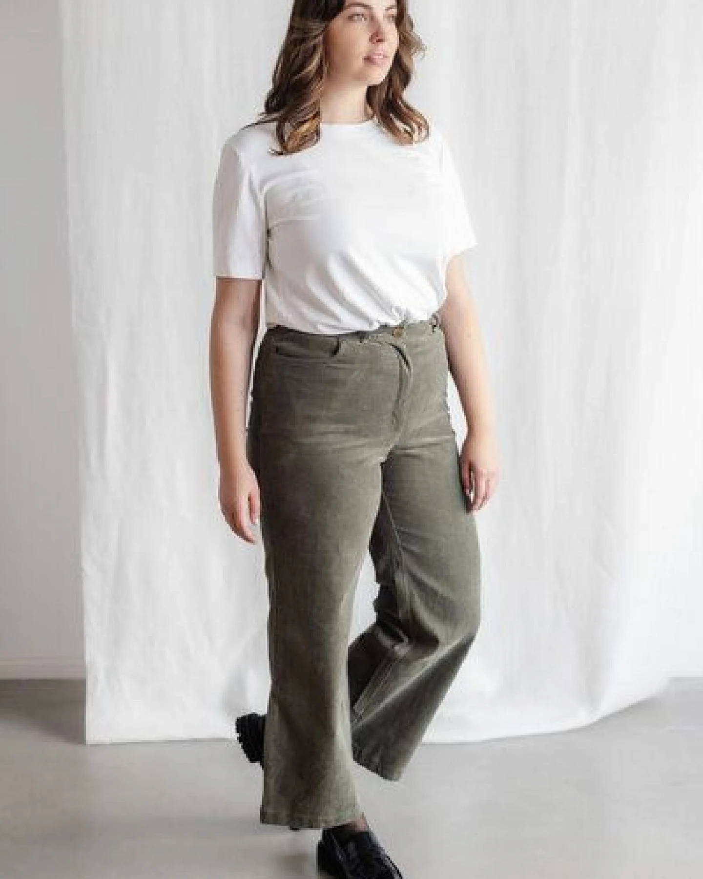Jyoti - Fair Works Baumwollcord Hose Tushar – Ansicht 4