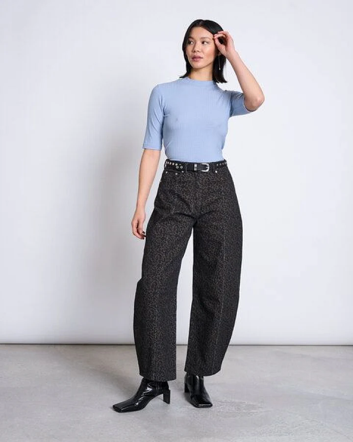 Blau