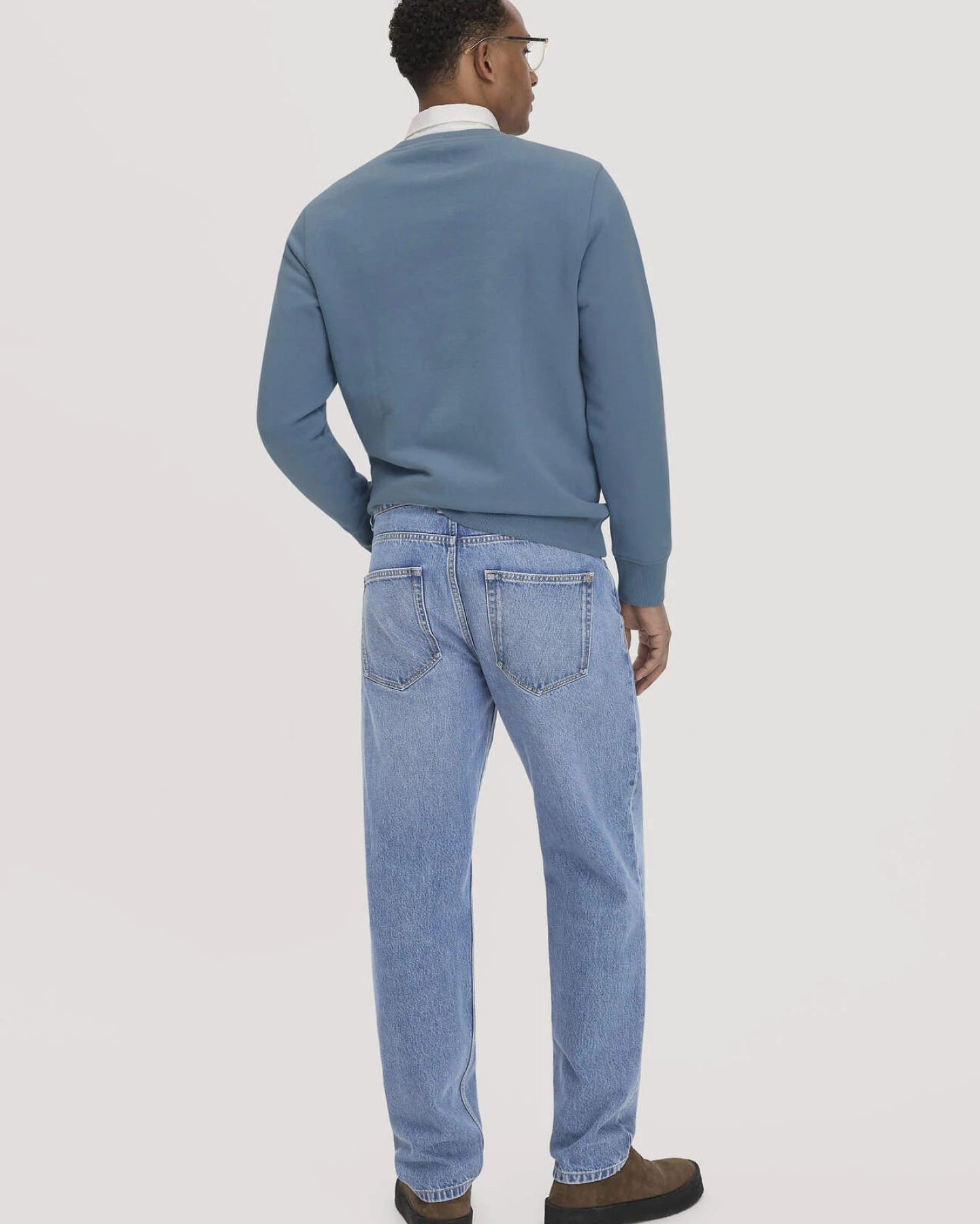 hessnatur Herren Jeans MADS Relaxed Tapered aus Bio-Denim - blau - Größe 31/30 – Ansicht 3